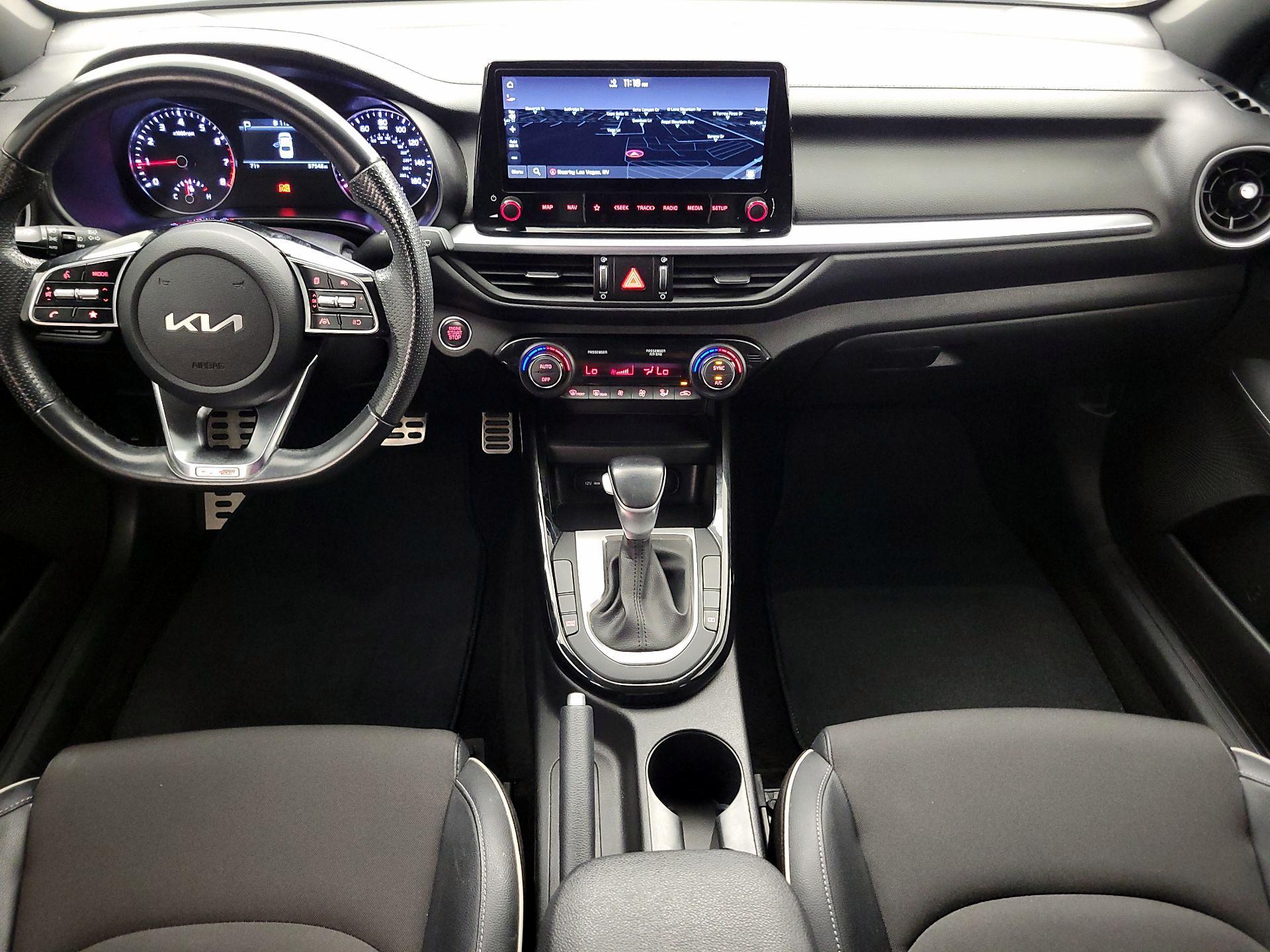 Thumbnail: 2023 Kia Forte - 9