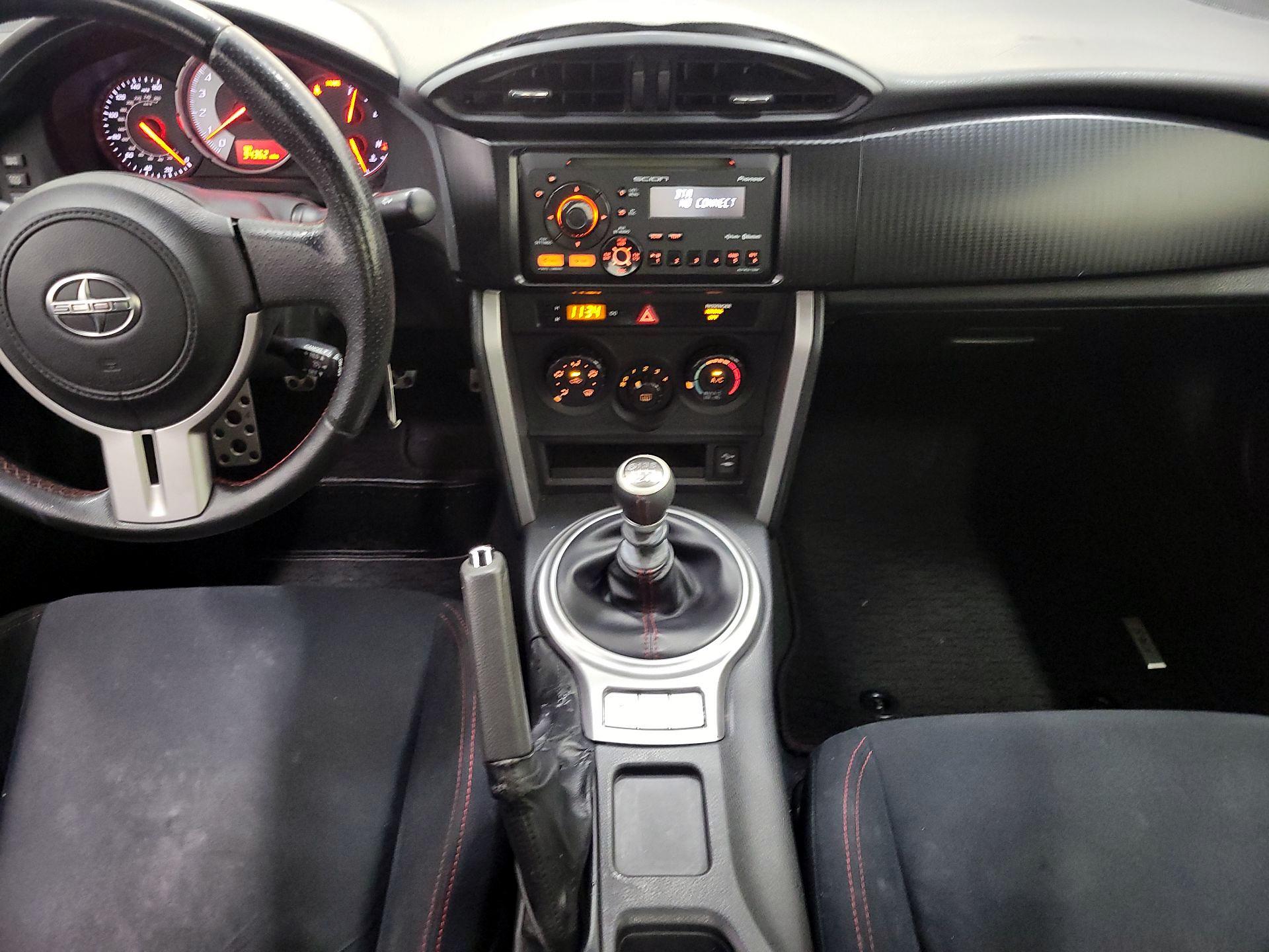 Thumbnail: 2013 Scion FR-S - 9