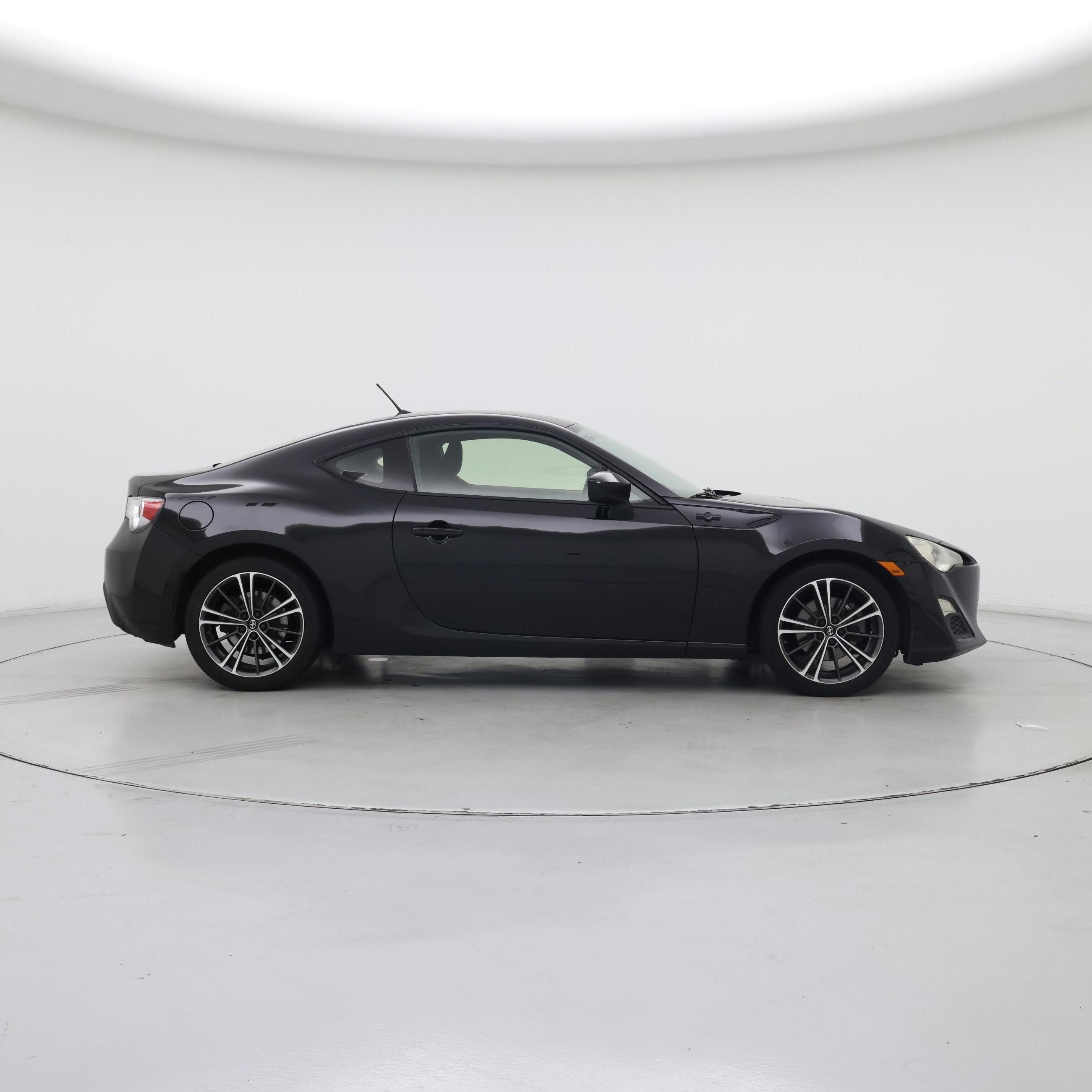 Thumbnail: 2013 Scion FR-S - 7