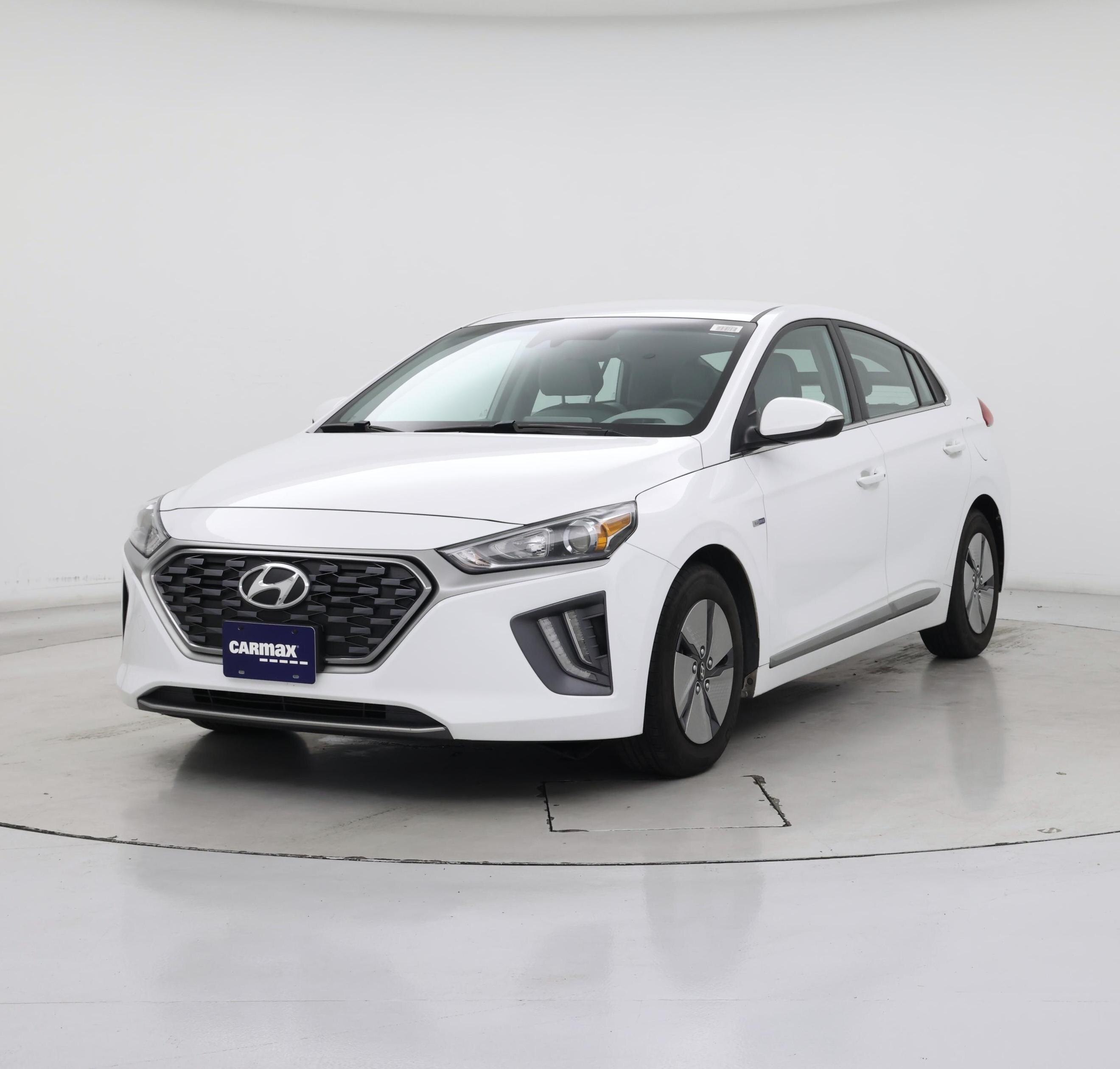 Thumbnail: 2020 Hyundai Ioniq - 4