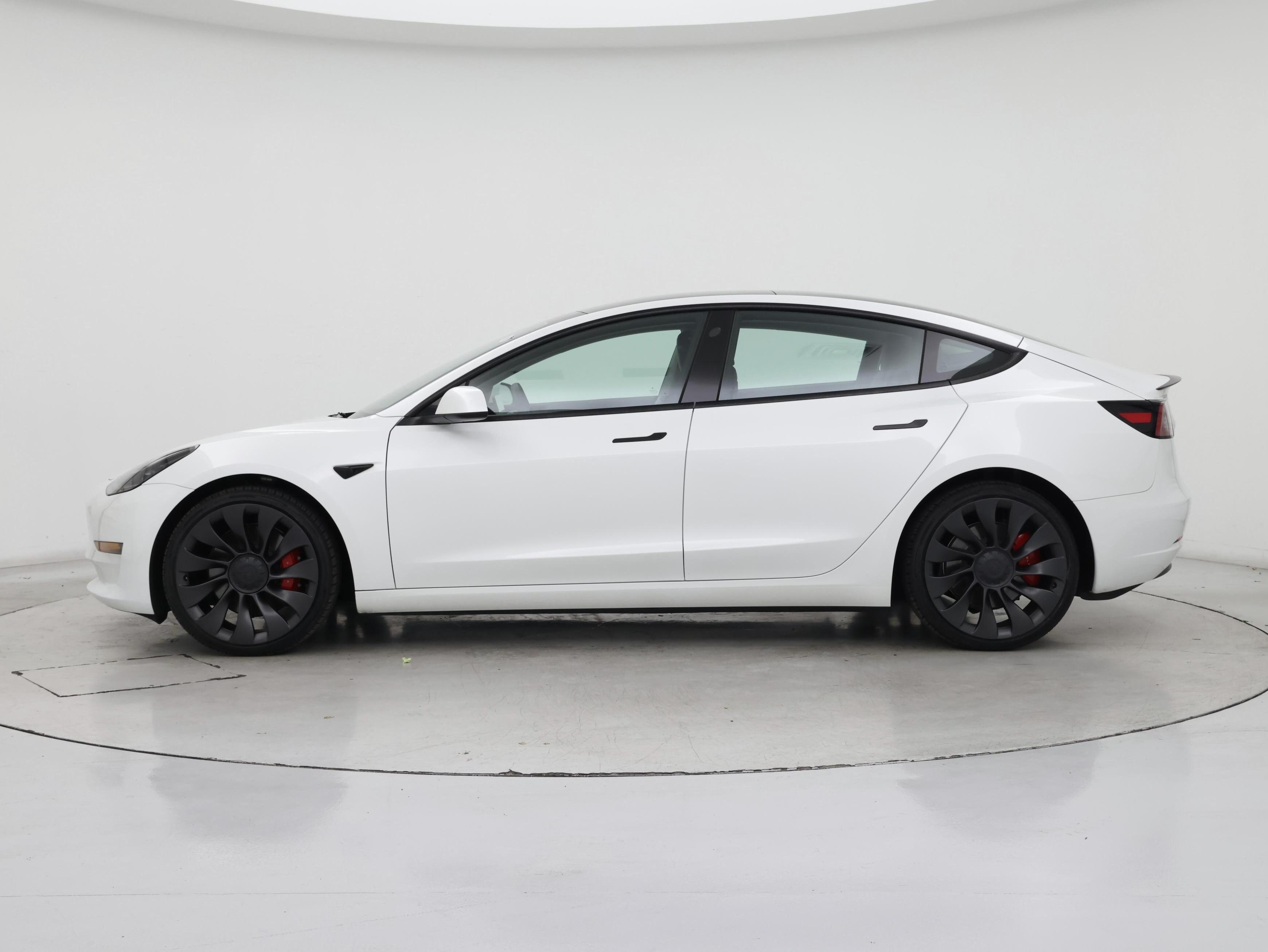 Thumbnail: 2023 Tesla Model 3 - 3