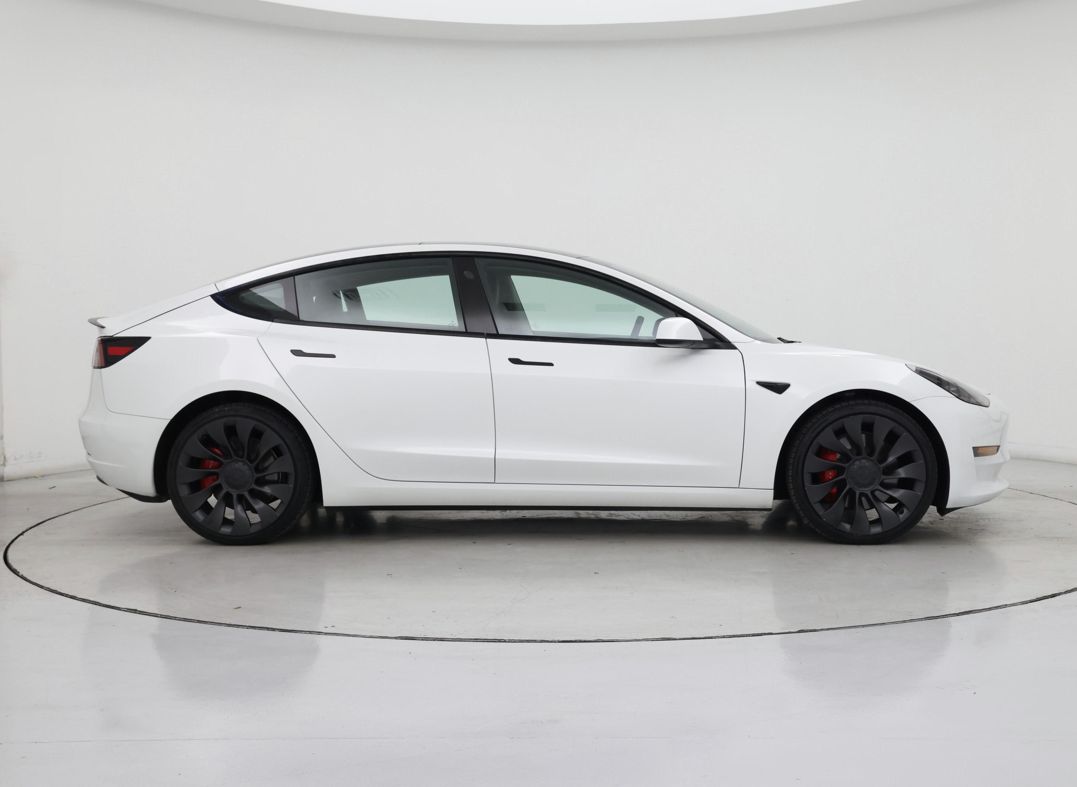Thumbnail: 2023 Tesla Model 3 - 7
