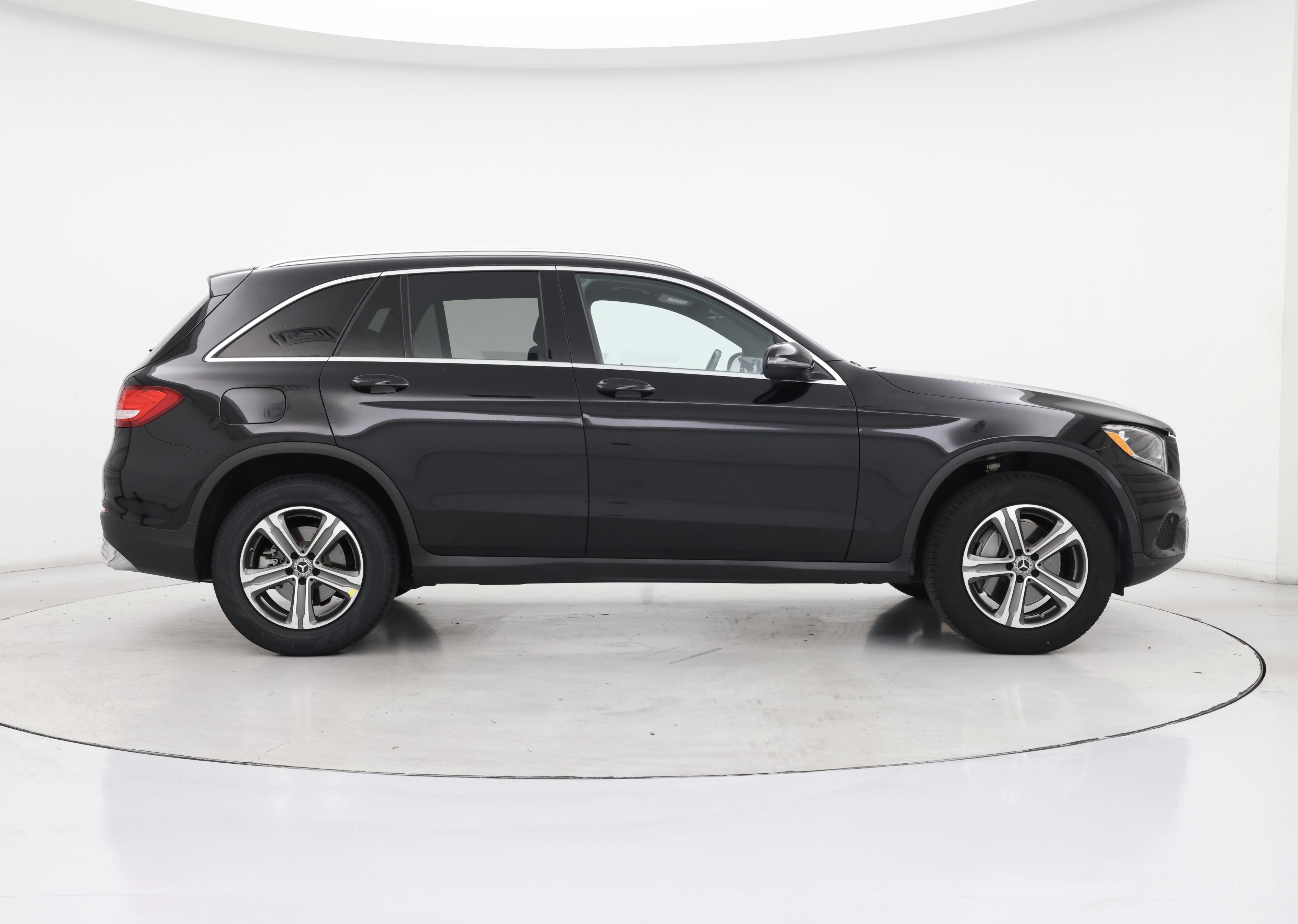Thumbnail: 2019 Mercedes-Benz GLC - 7