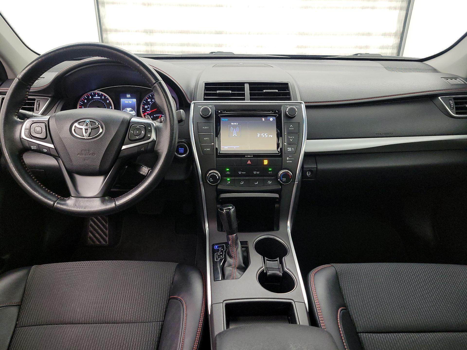 Thumbnail: 2016 Toyota Camry - 9