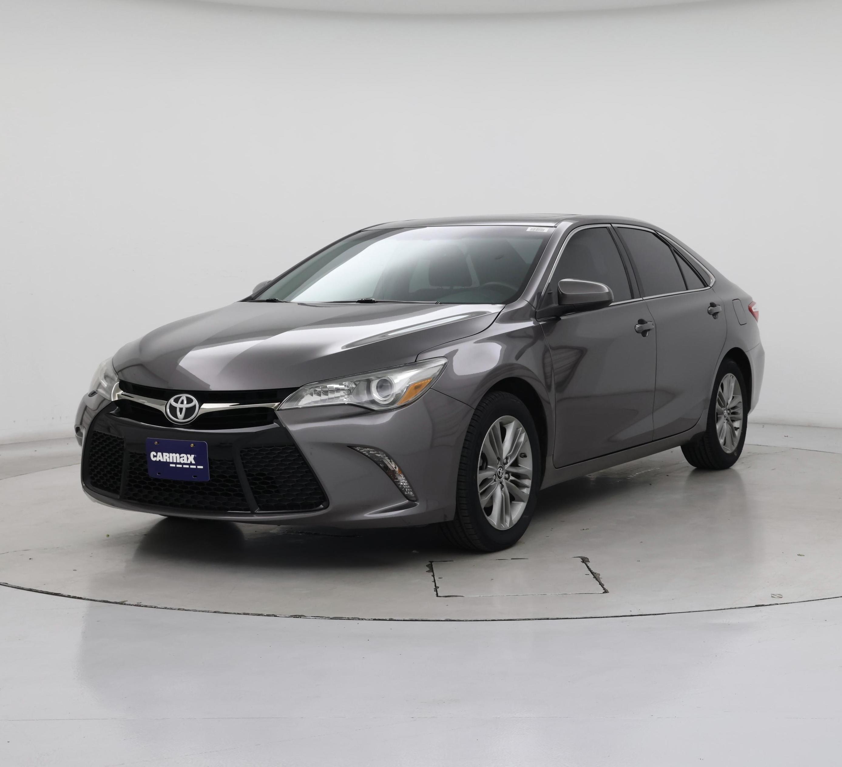 Thumbnail: 2016 Toyota Camry - 4