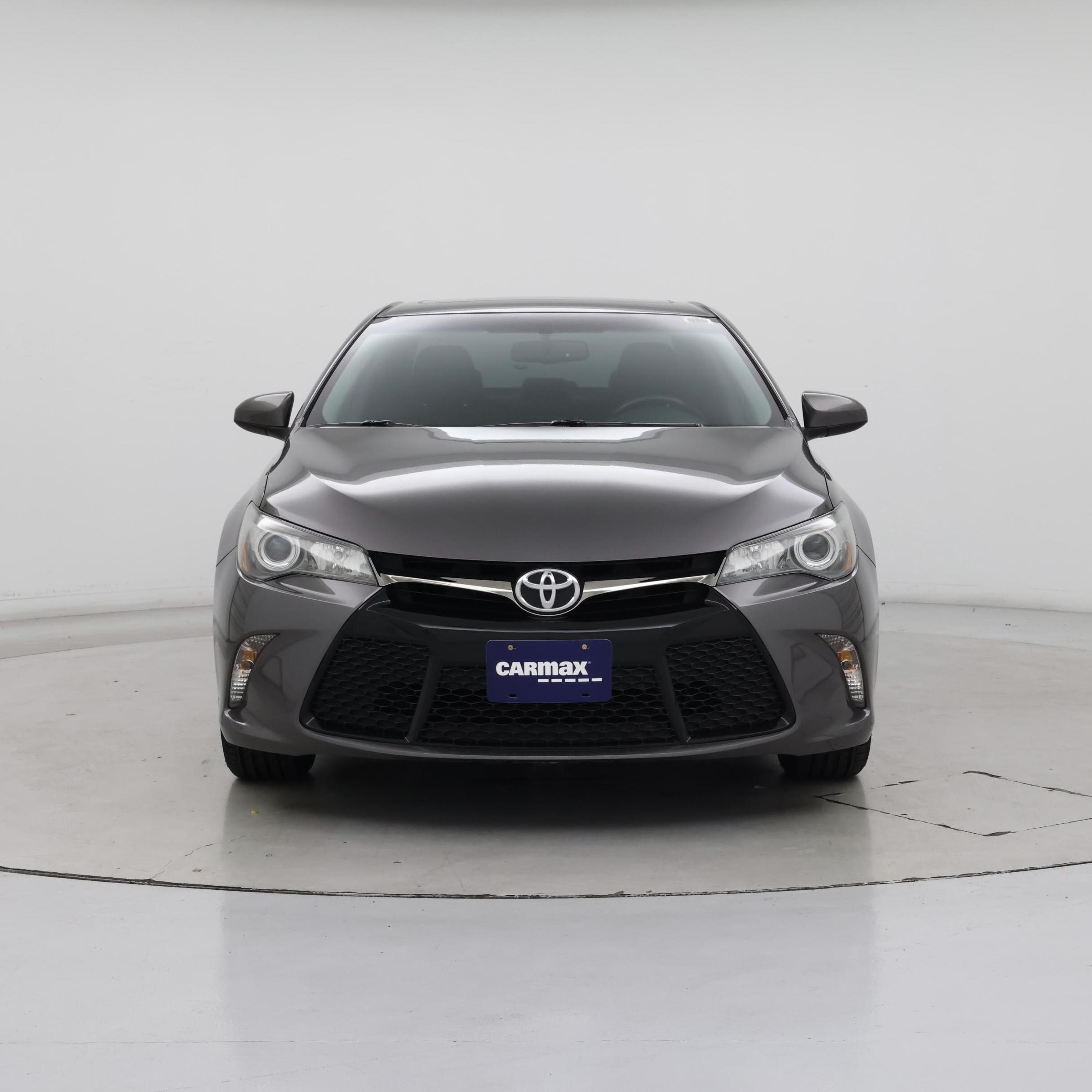 Thumbnail: 2016 Toyota Camry - 5