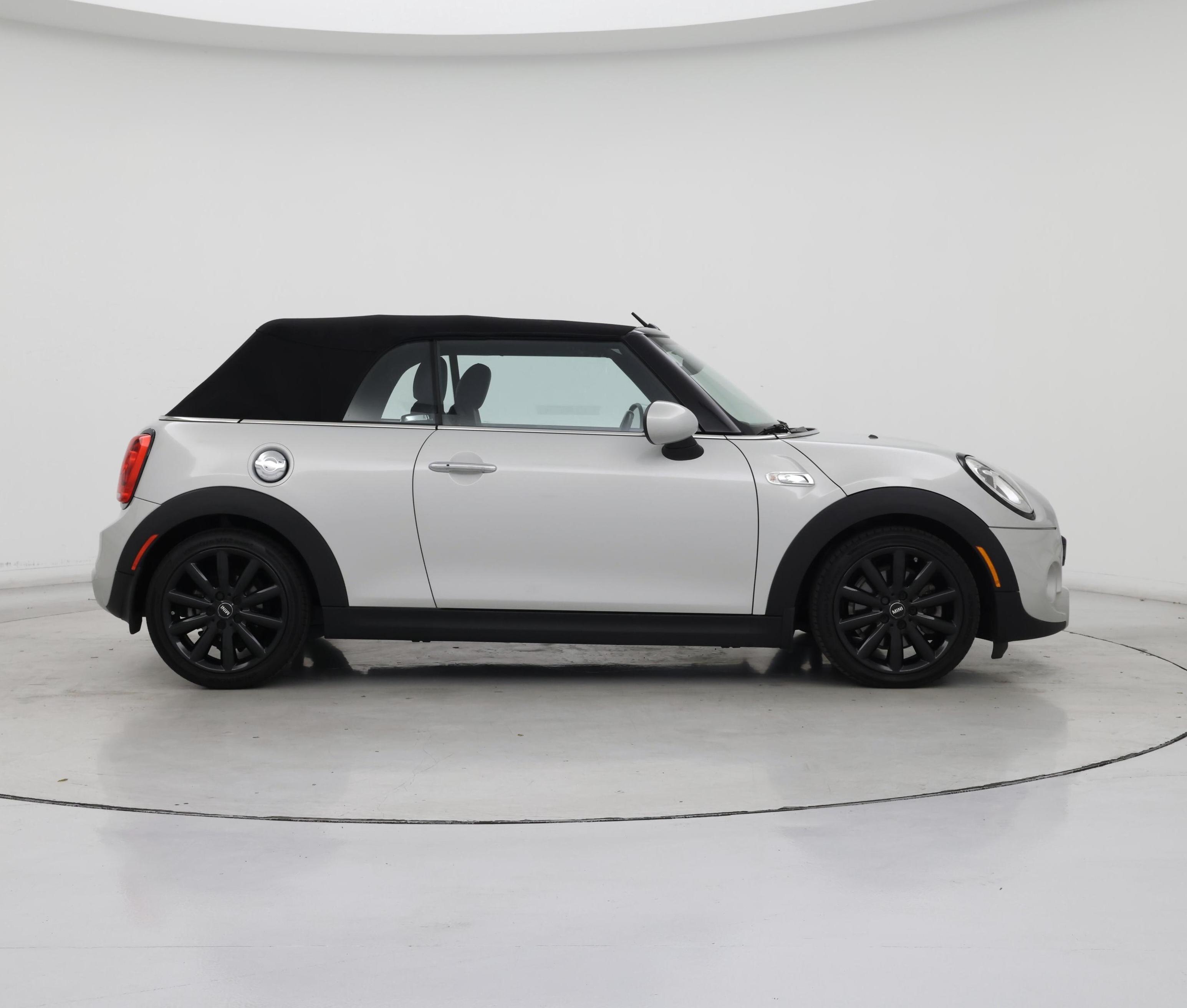 Thumbnail: 2017 MINI Cooper - 7