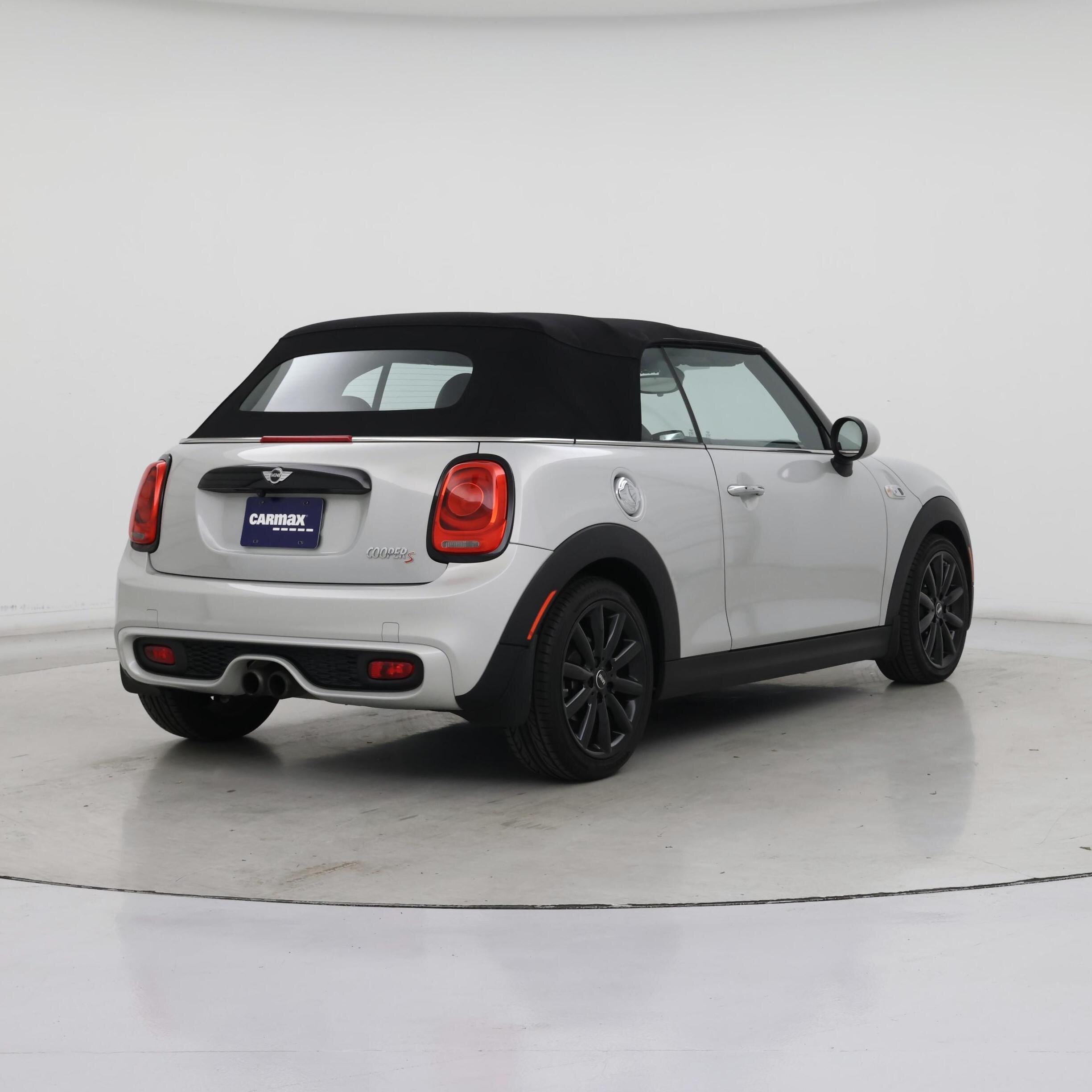 Thumbnail: 2017 MINI Cooper - 8