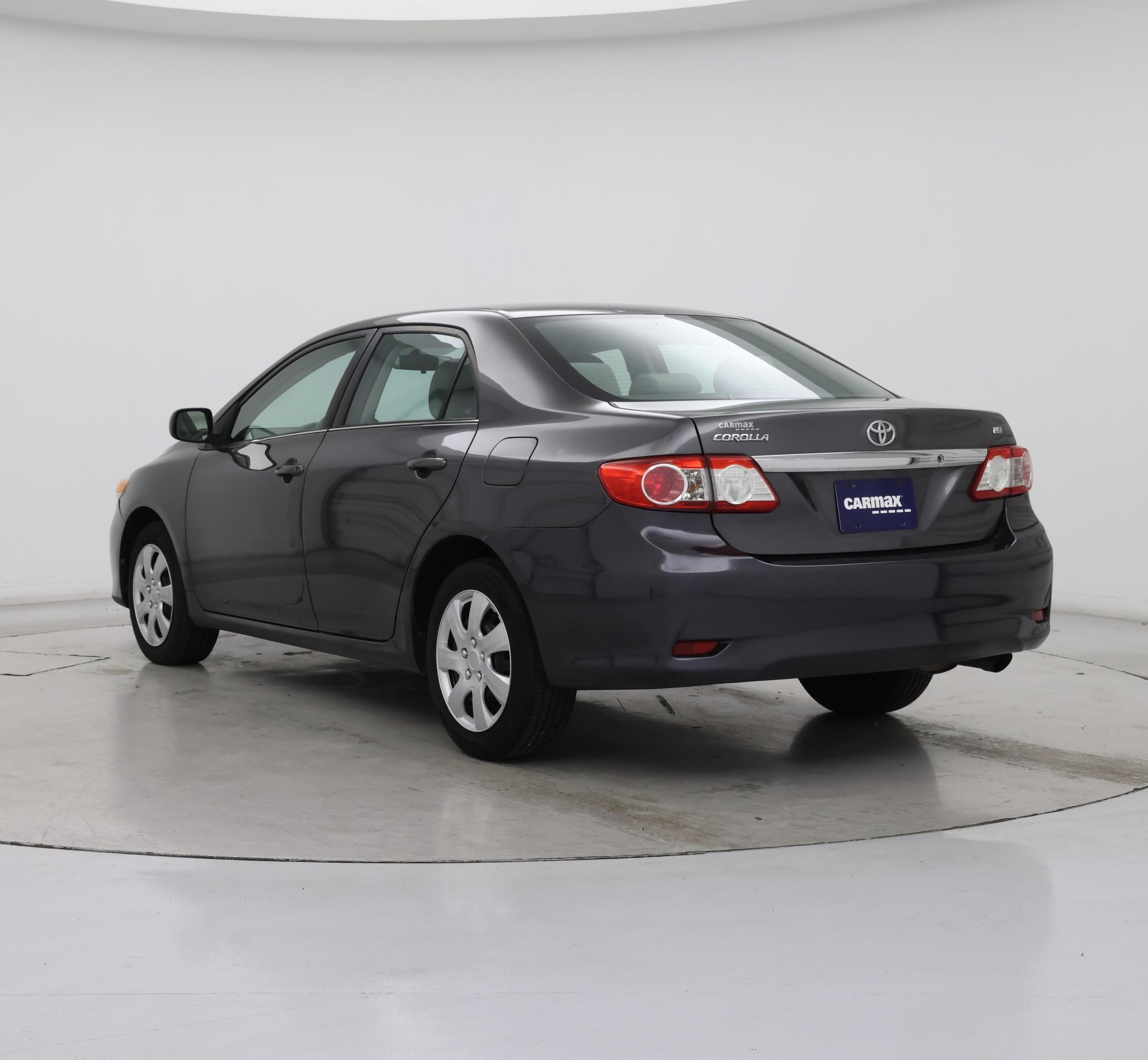 Thumbnail: 2013 Toyota Corolla - 2