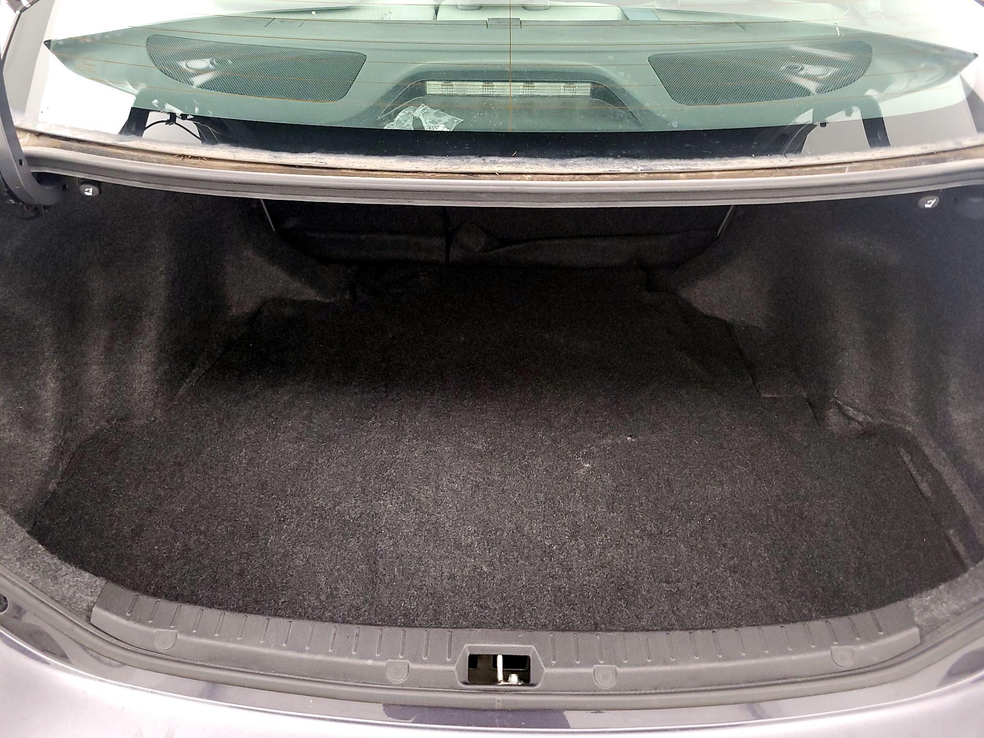 Thumbnail: 2013 Toyota Corolla - 19