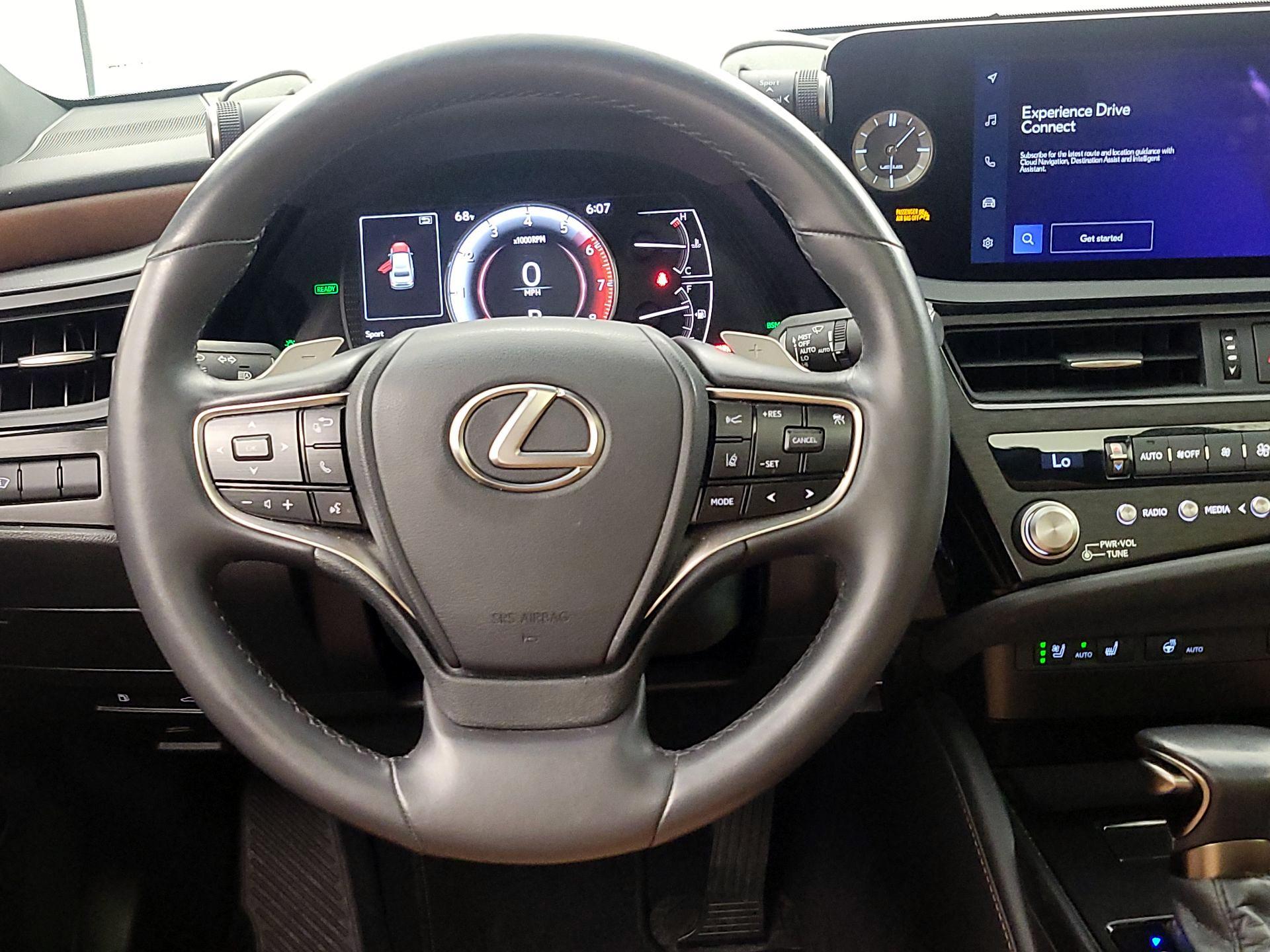 Thumbnail: 2024 Lexus ES - 10