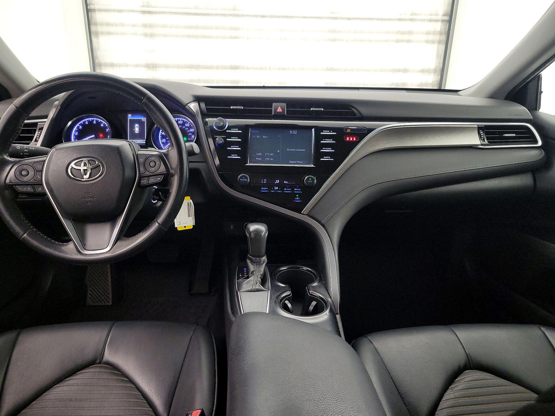 Thumbnail: 2018 Toyota Camry - 9