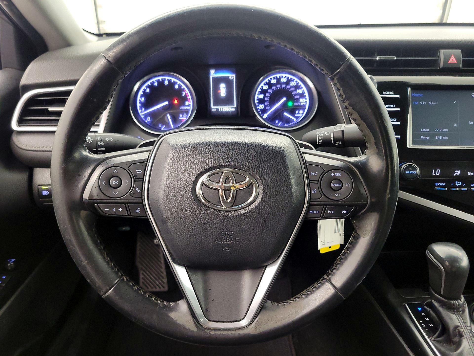 Thumbnail: 2018 Toyota Camry - 10
