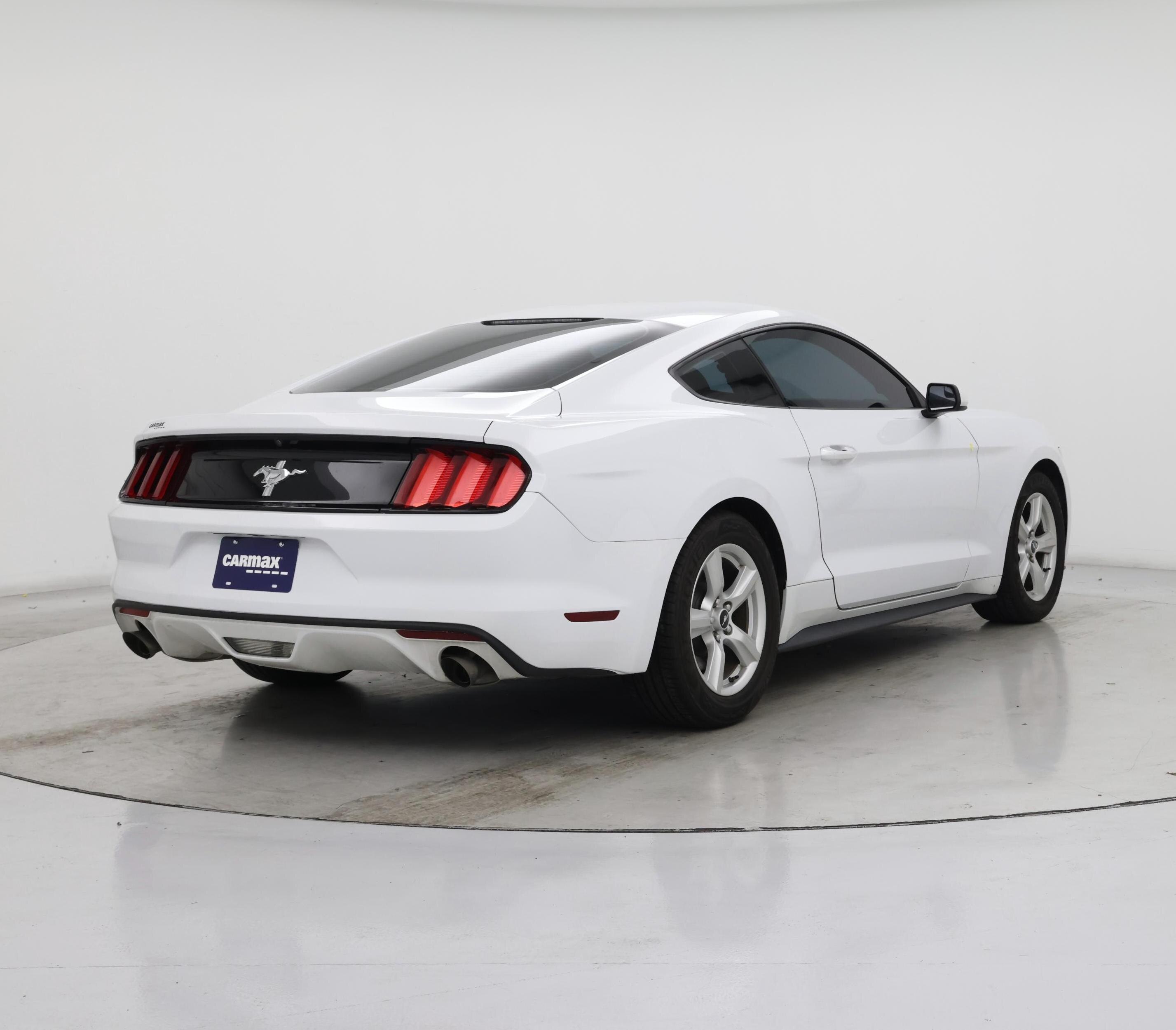 Thumbnail: 2016 Ford Mustang - 8