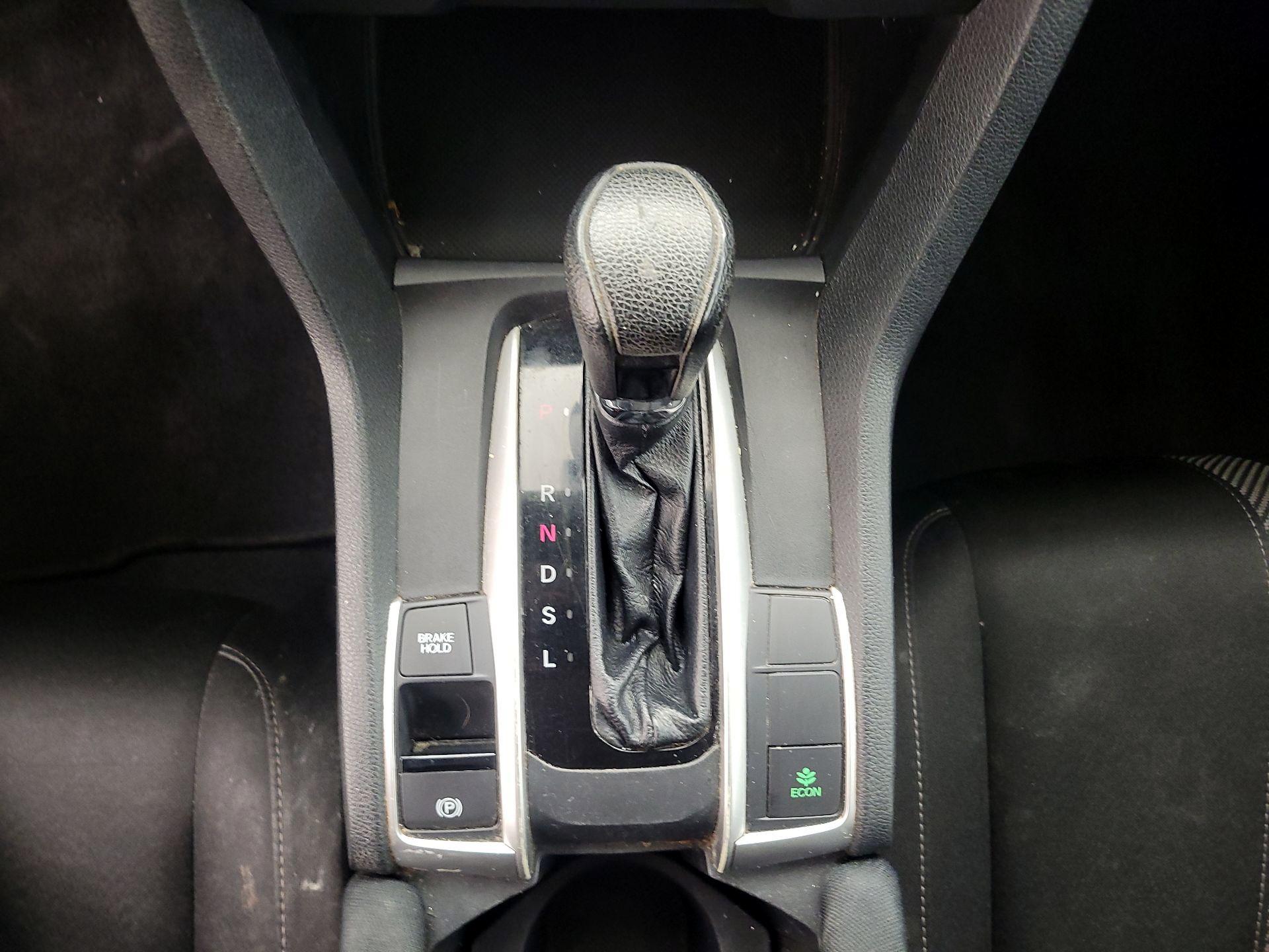 Thumbnail: 2018 Honda Civic - 17