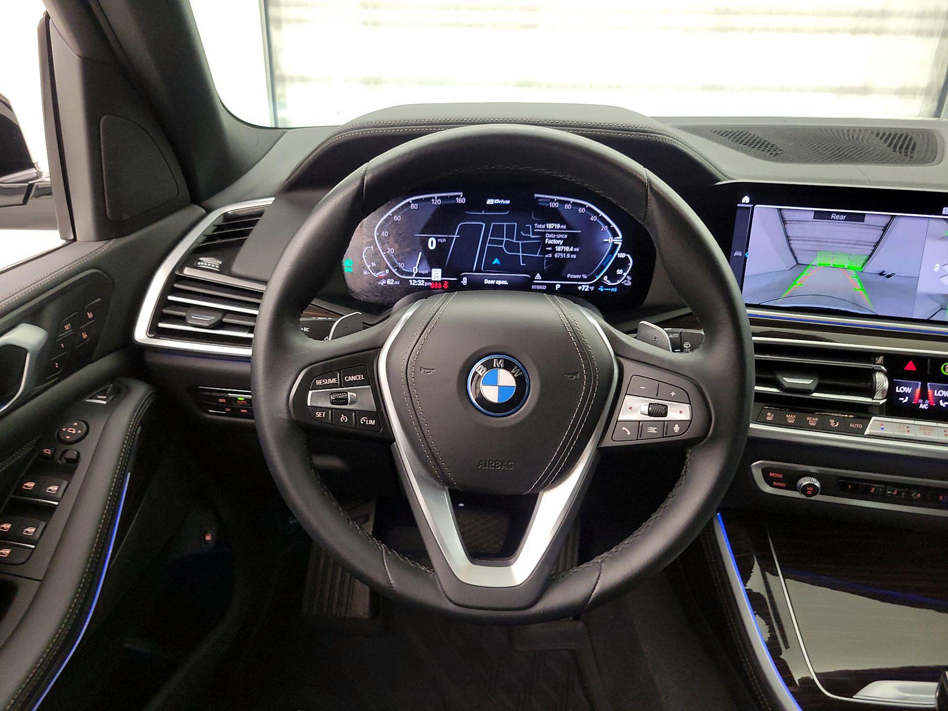 Thumbnail: 2023 BMW X5 - 10
