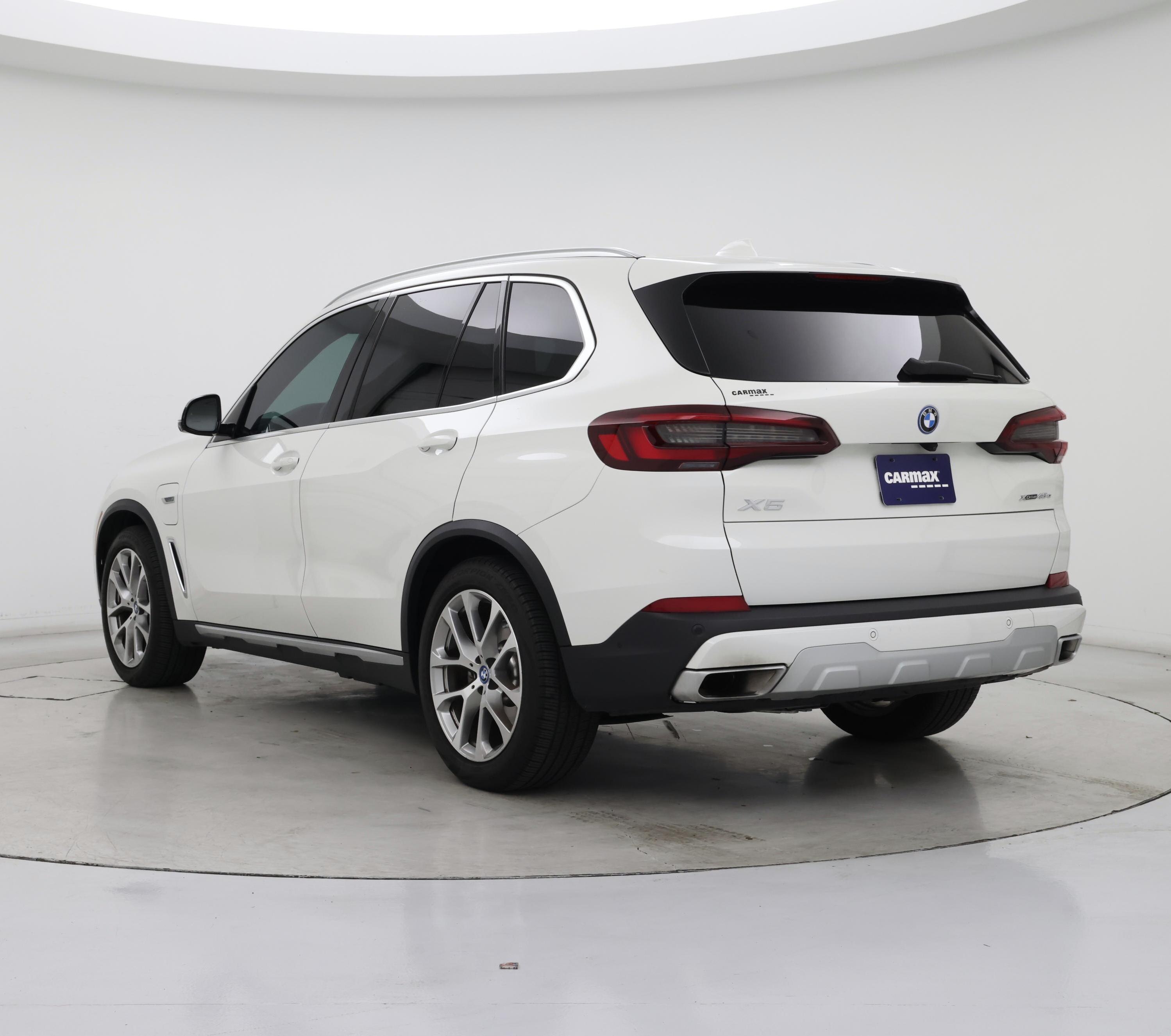 Thumbnail: 2023 BMW X5 - 2