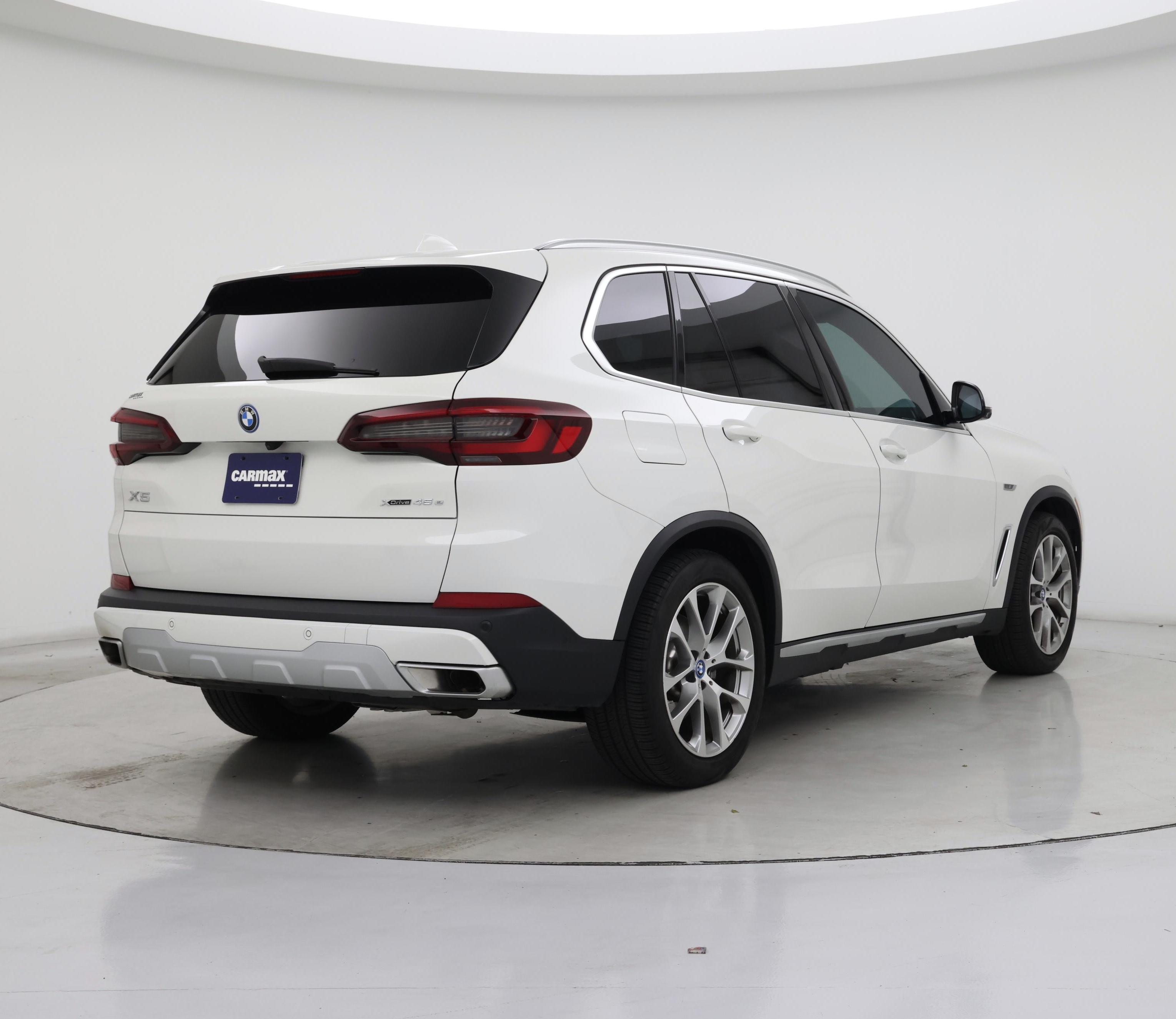 Thumbnail: 2023 BMW X5 - 8