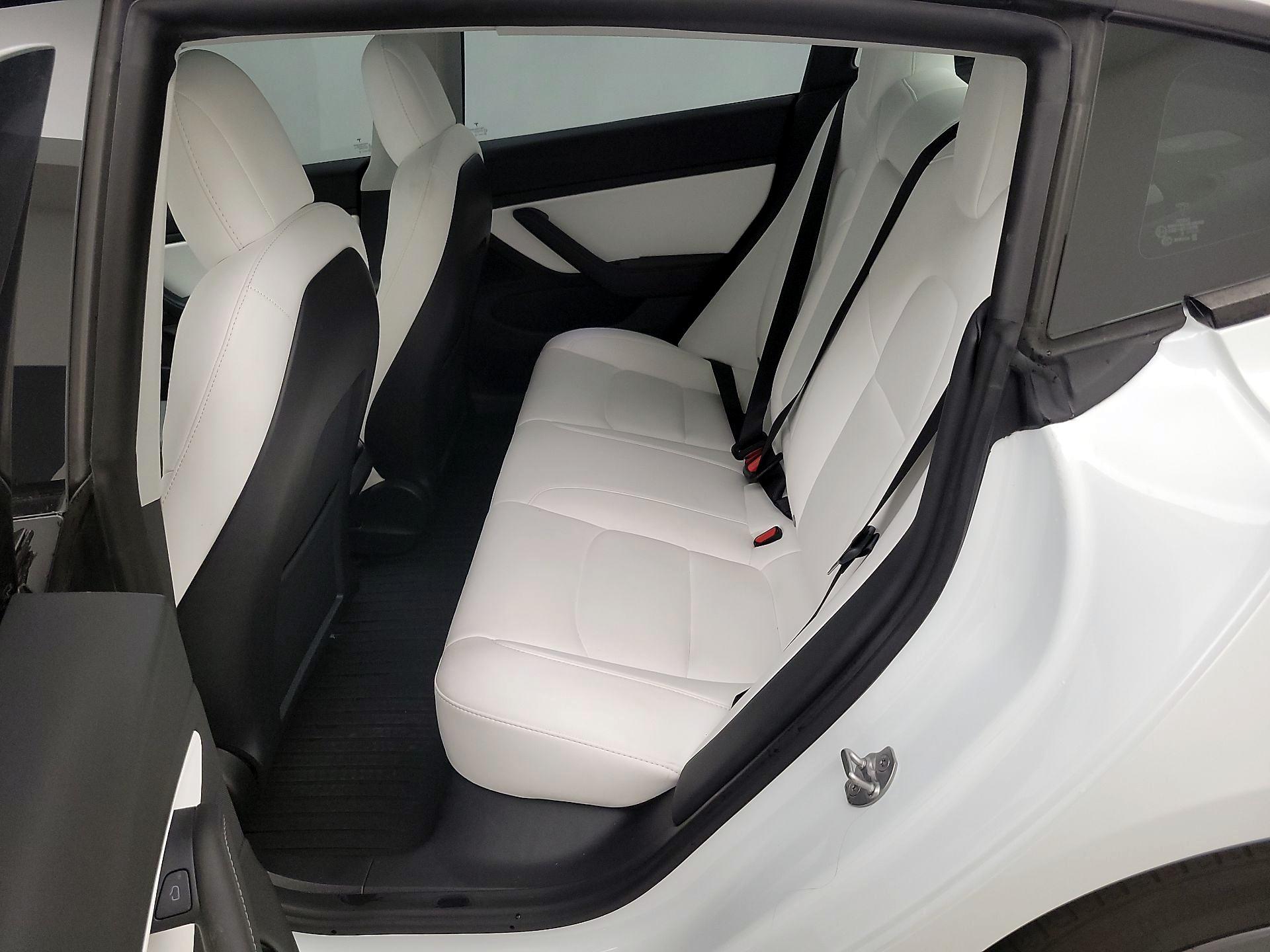 Thumbnail: 2021 Tesla Model 3 - 20