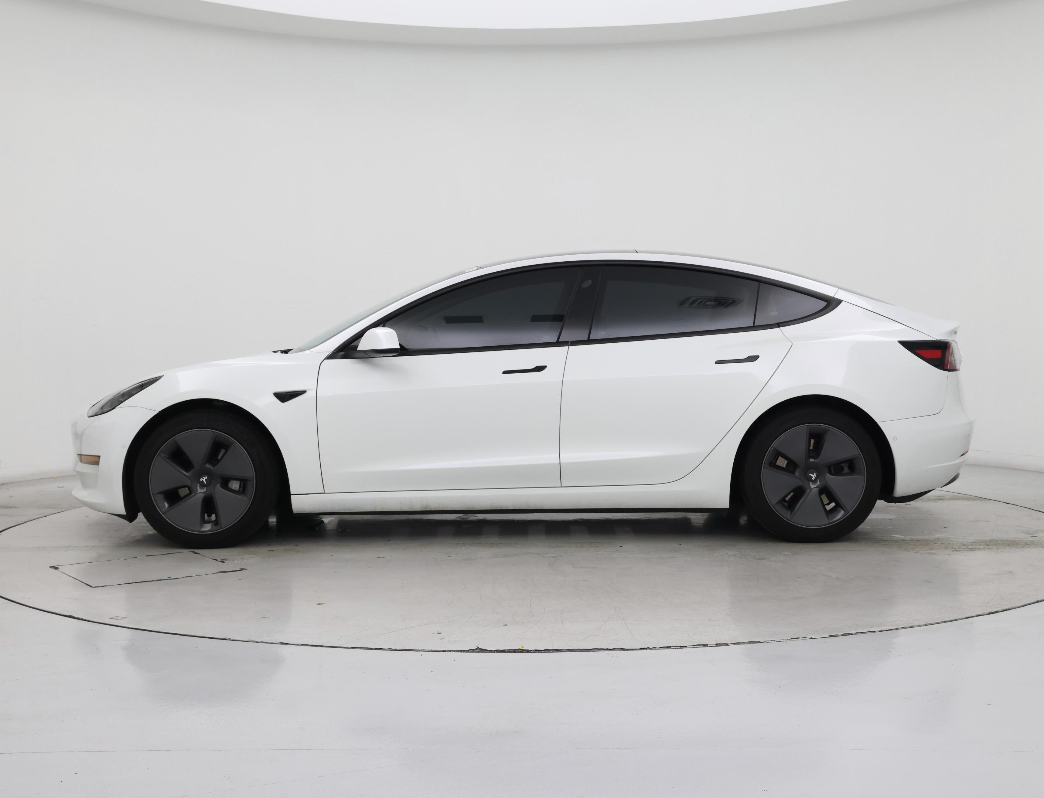 Thumbnail: 2021 Tesla Model 3 - 3