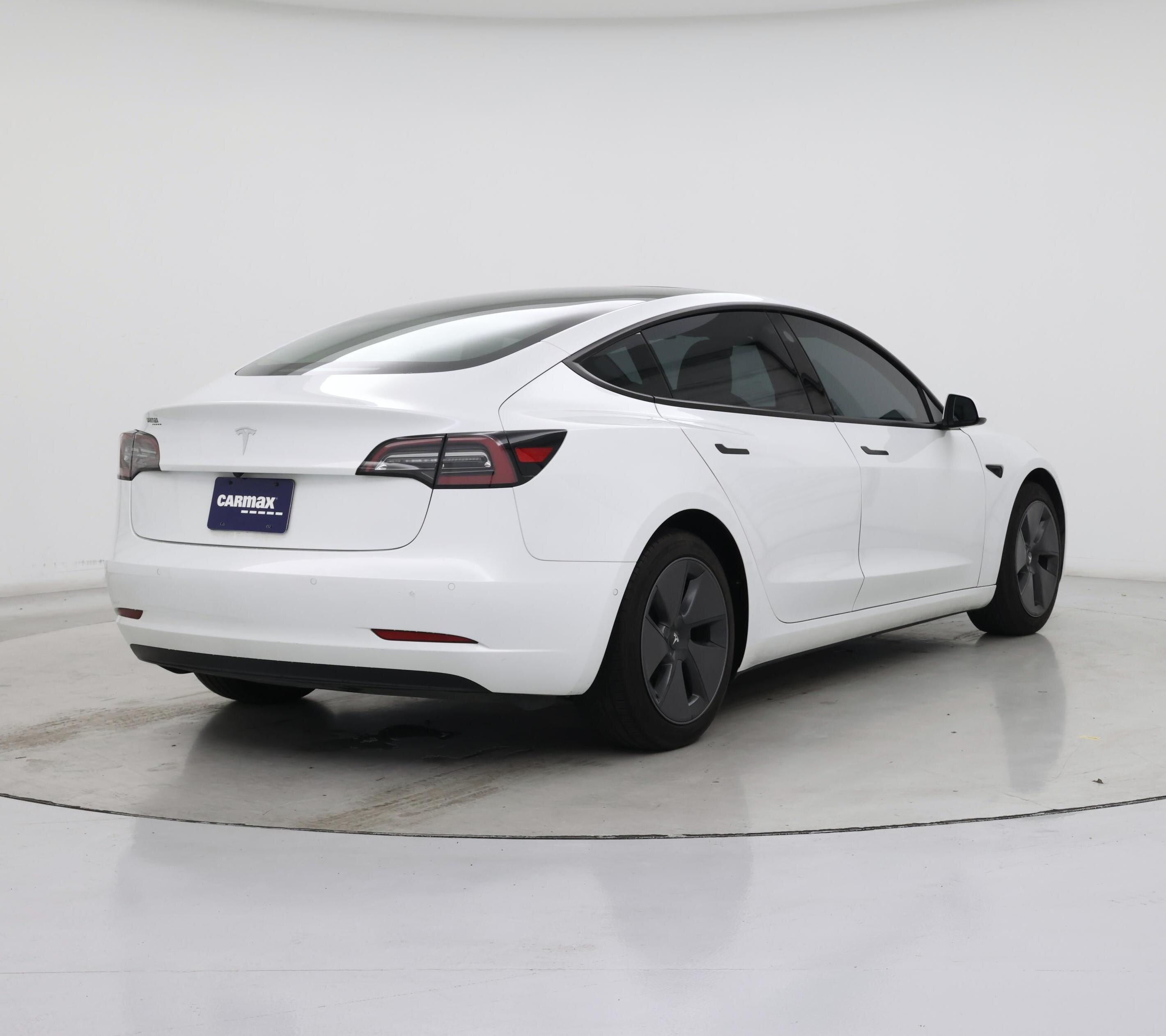 Thumbnail: 2021 Tesla Model 3 - 8