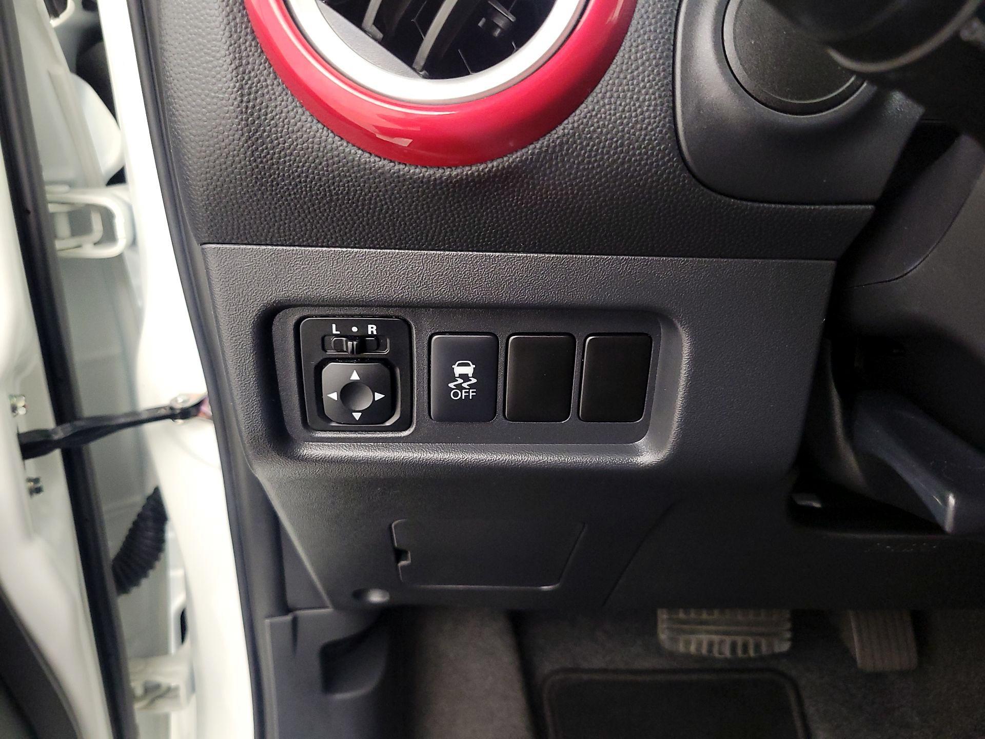 Thumbnail: 2019 Mitsubishi Mirage - 13