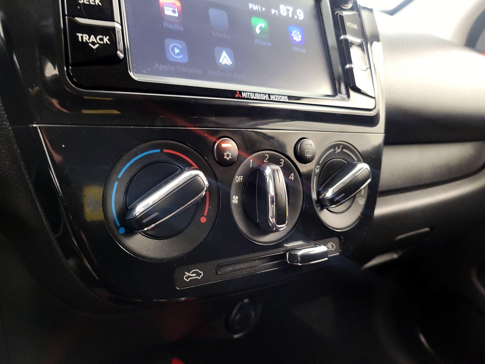 Thumbnail: 2019 Mitsubishi Mirage - 16