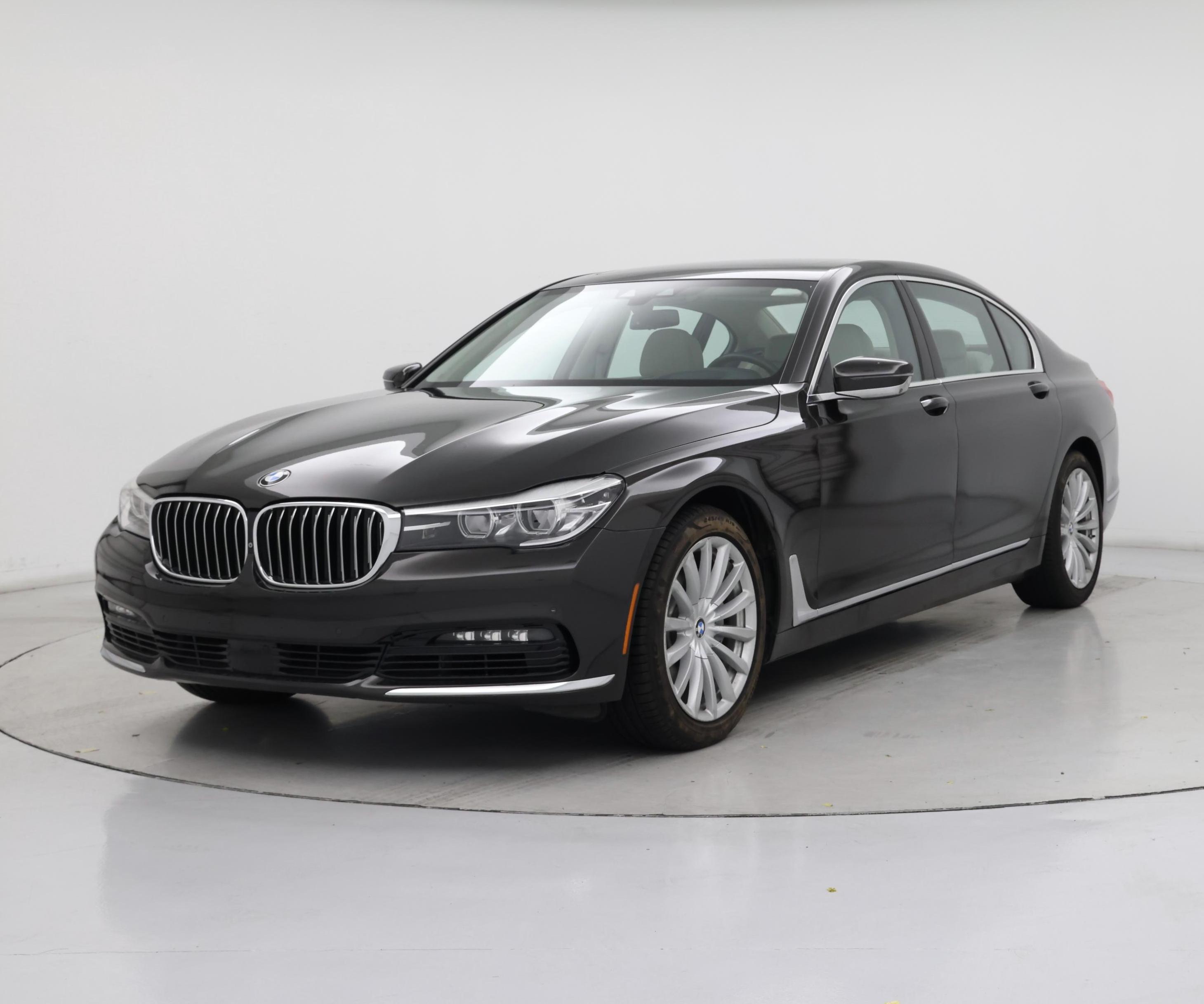 Thumbnail: 2016 BMW 7 Series - 4