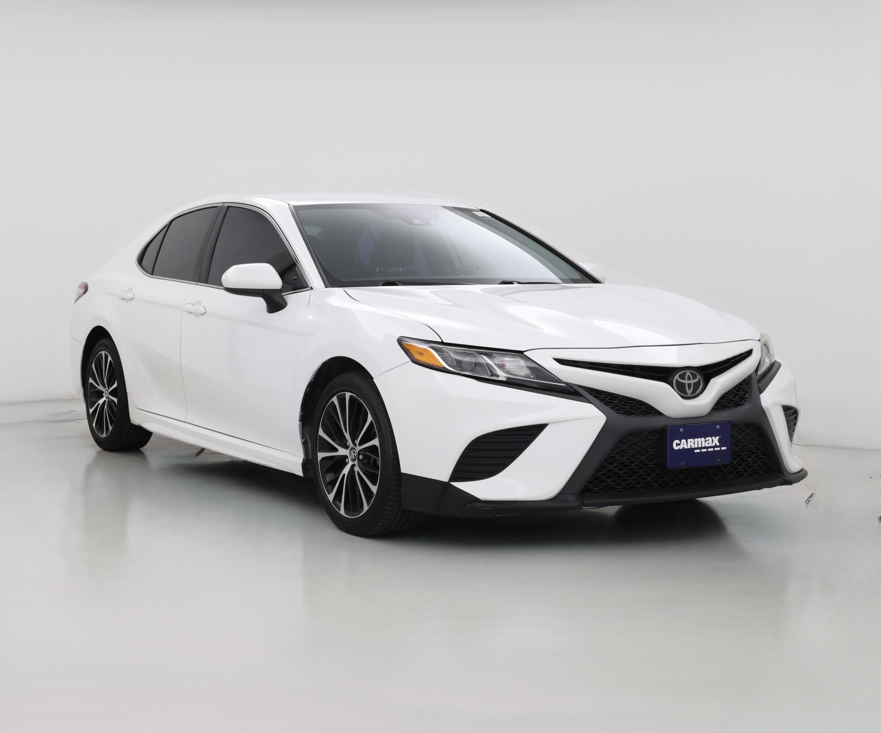Thumbnail: 2019 Toyota Camry - 1