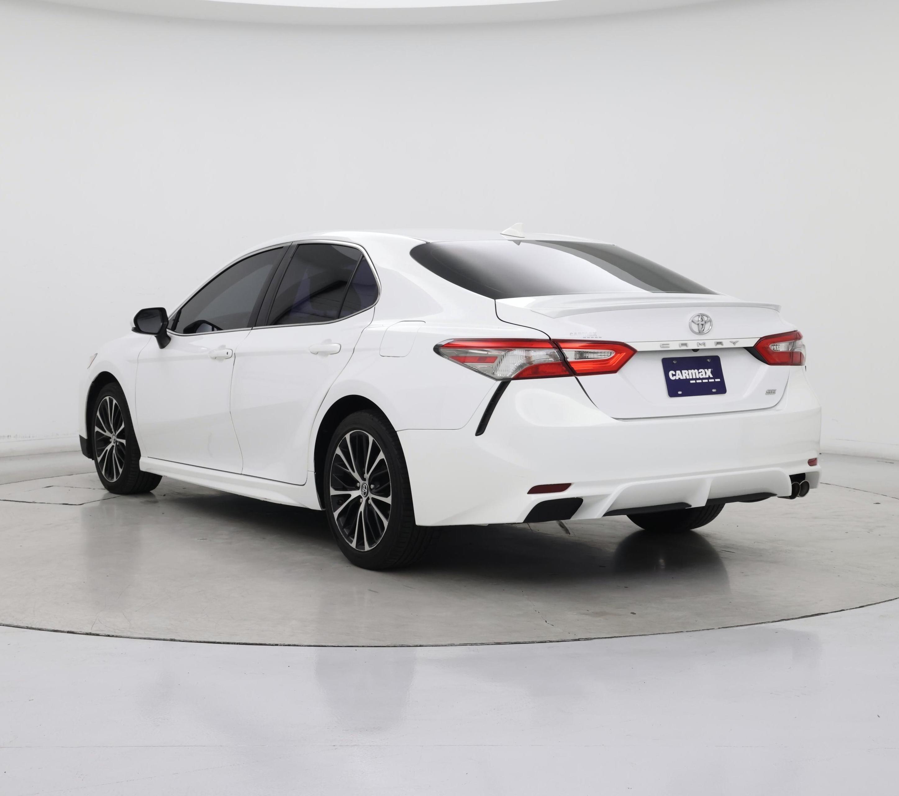 Thumbnail: 2019 Toyota Camry - 2