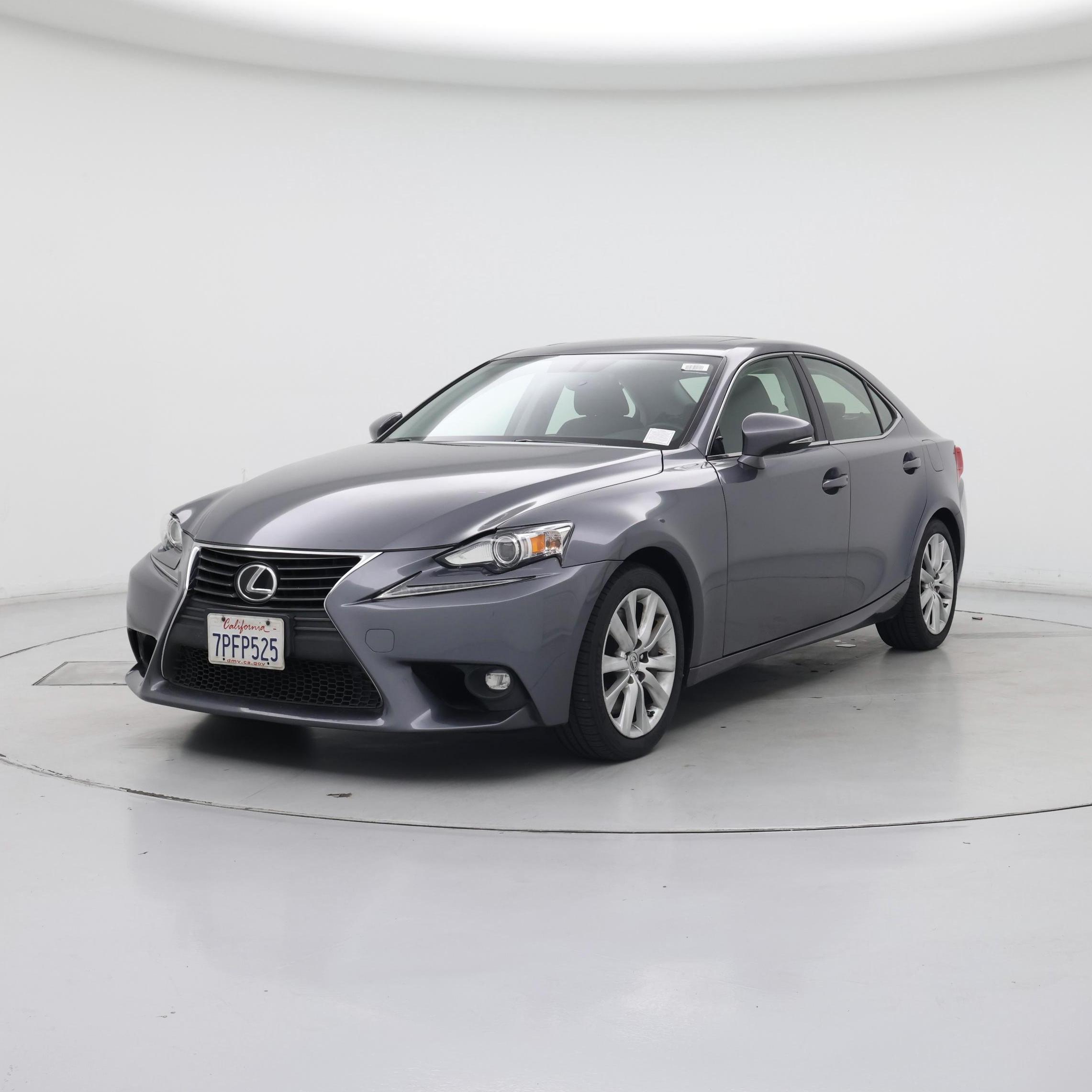 Thumbnail: 2016 Lexus IS - 4
