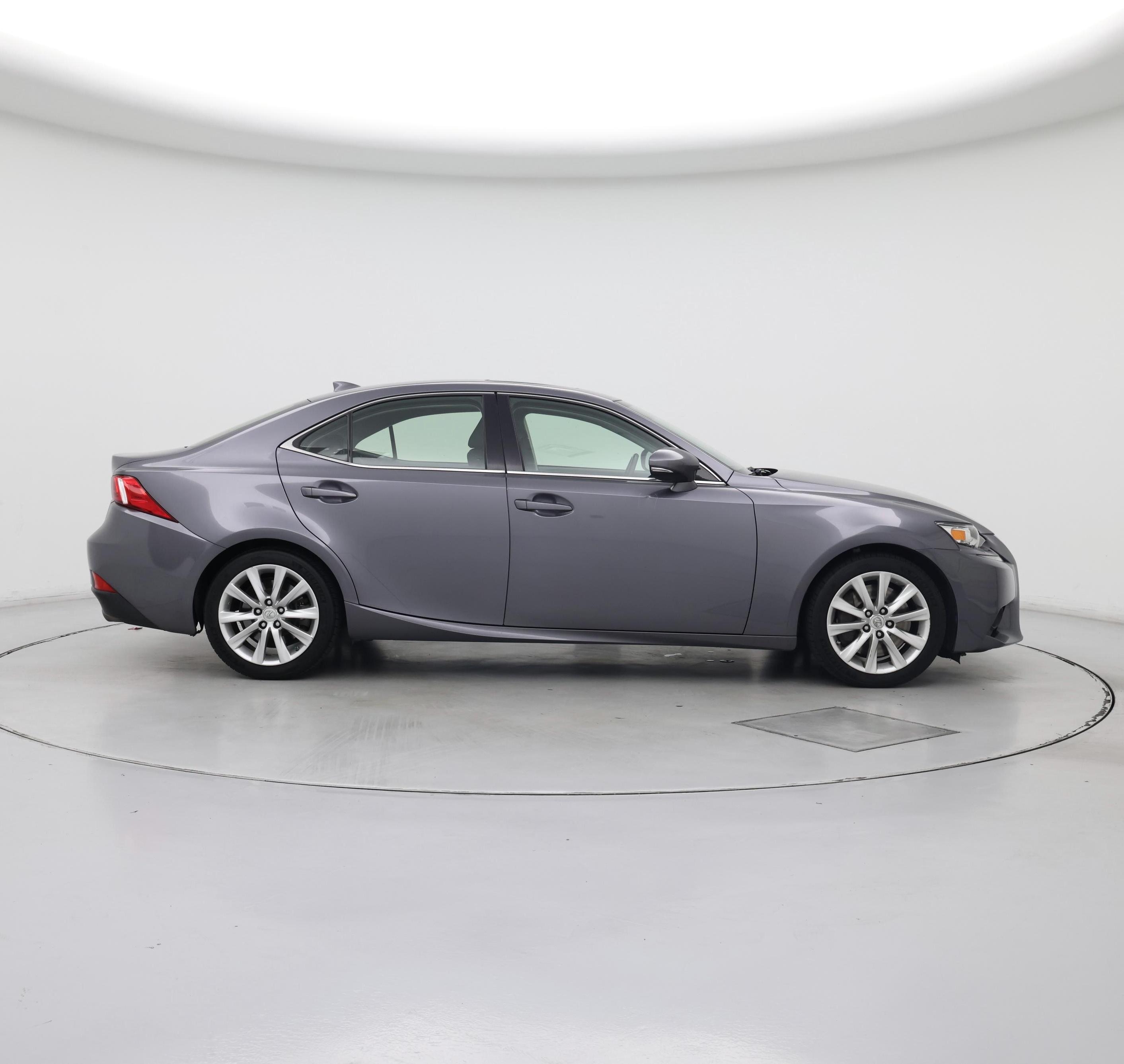 Thumbnail: 2016 Lexus IS - 7