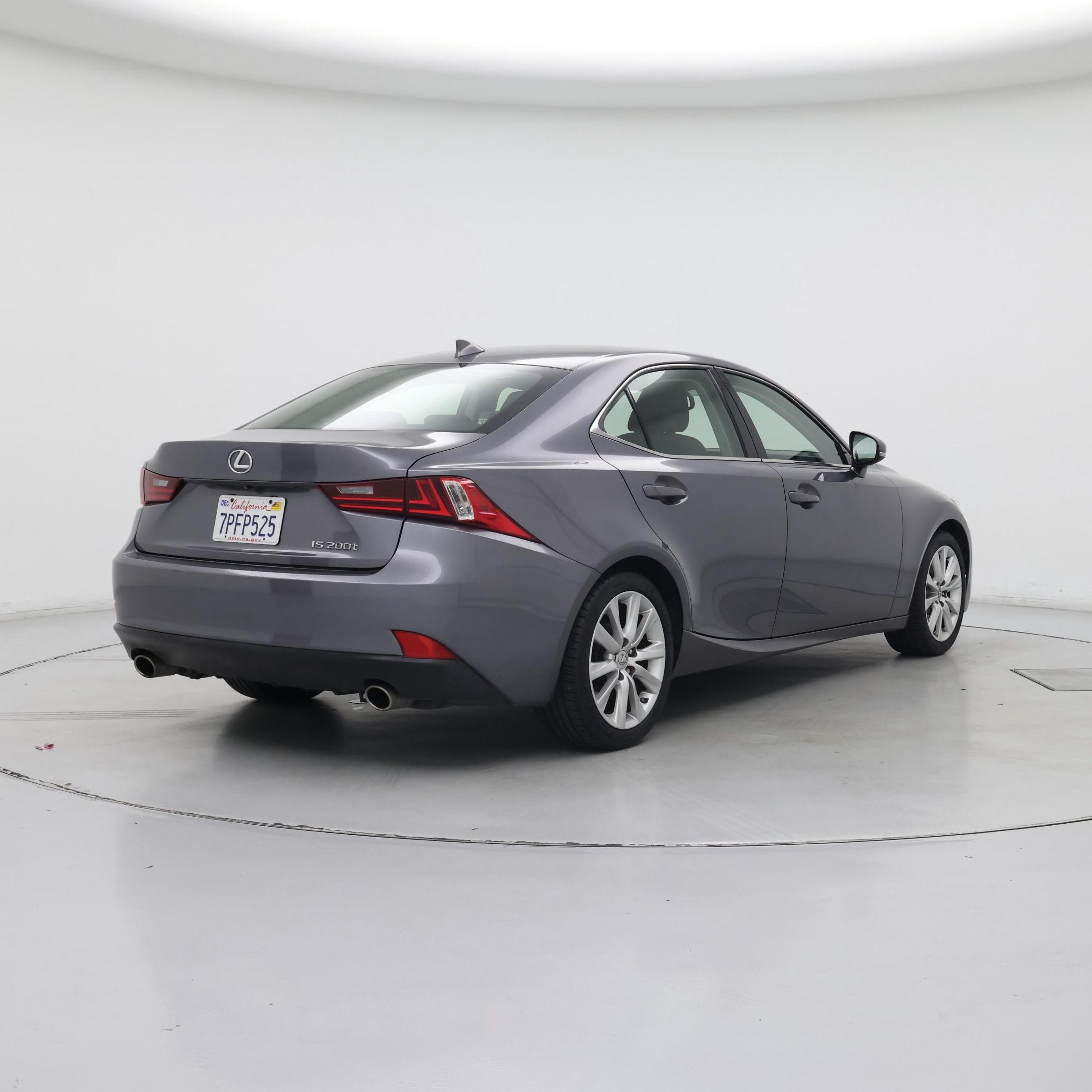 Thumbnail: 2016 Lexus IS - 8