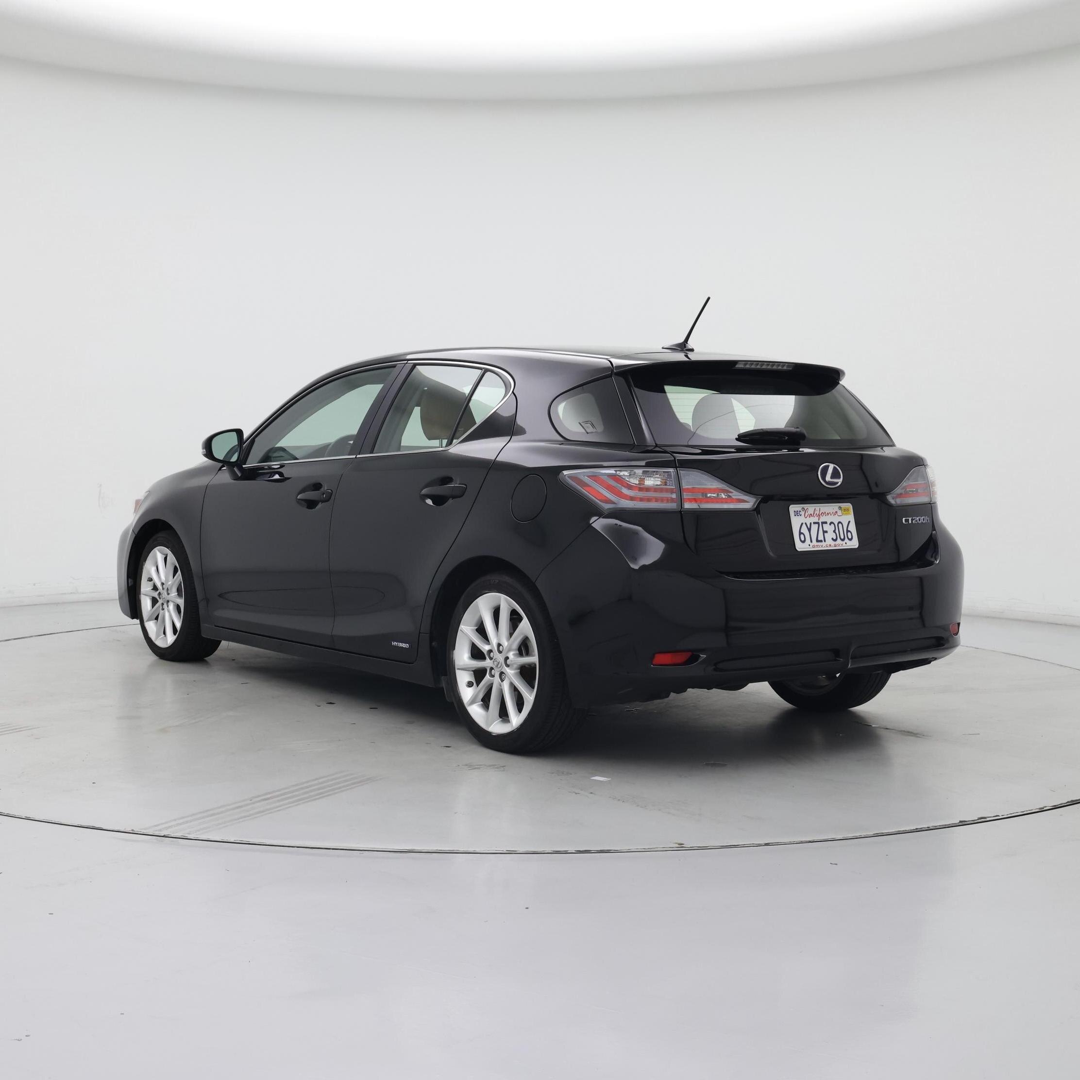 Thumbnail: 2013 Lexus CT - 2