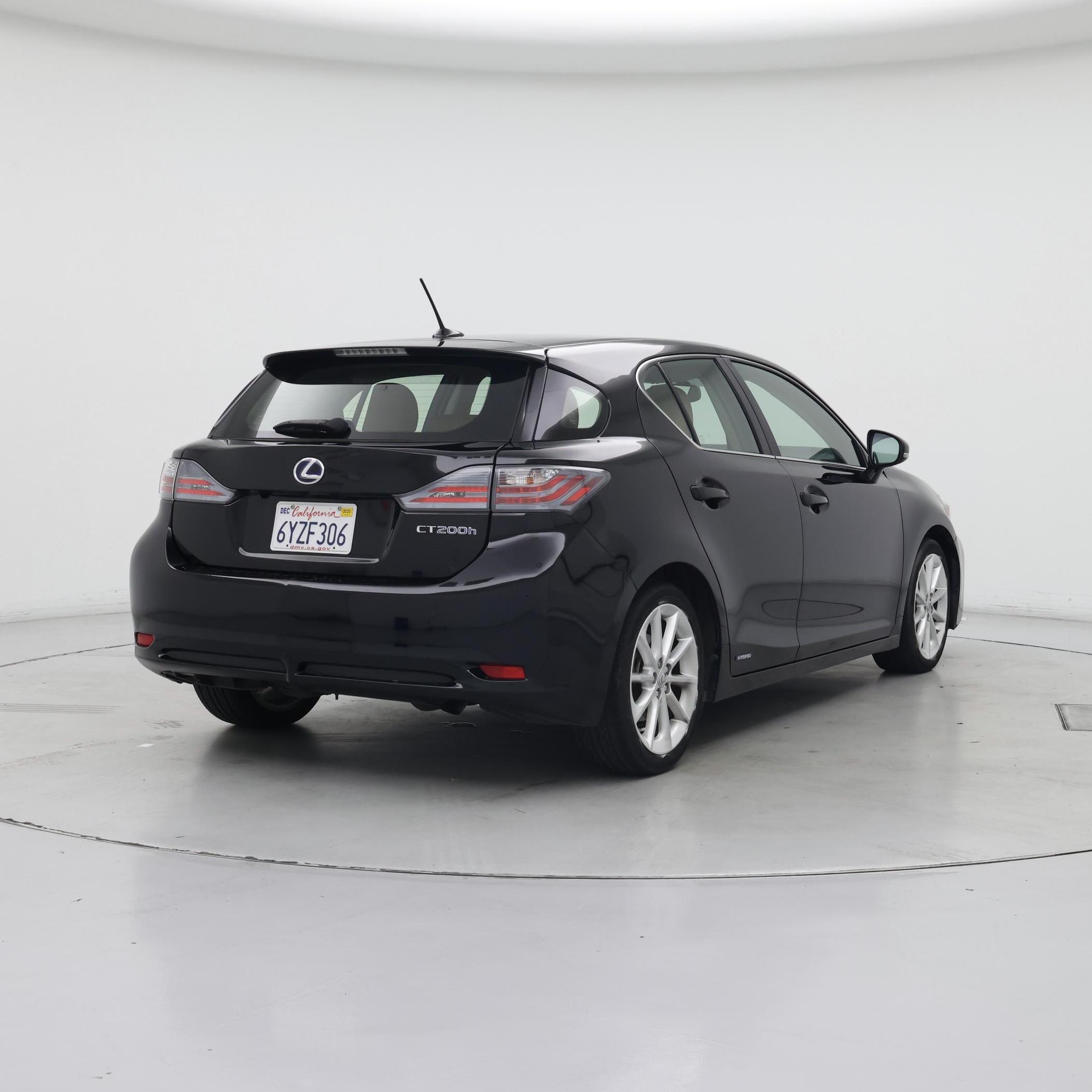 Thumbnail: 2013 Lexus CT - 8
