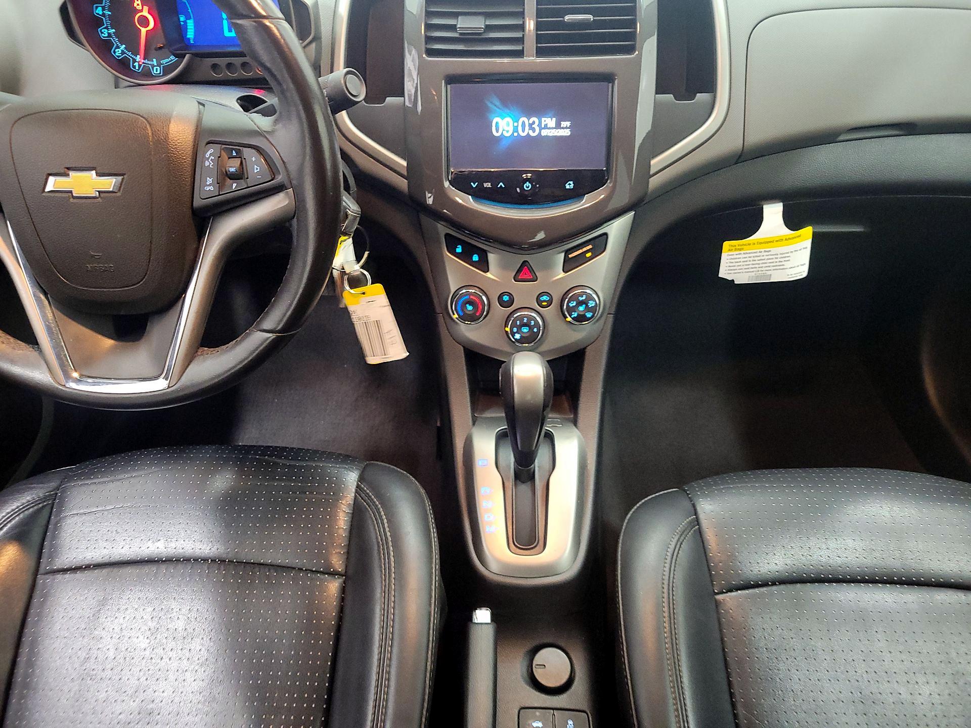 Thumbnail: 2014 Chevrolet Sonic - 9