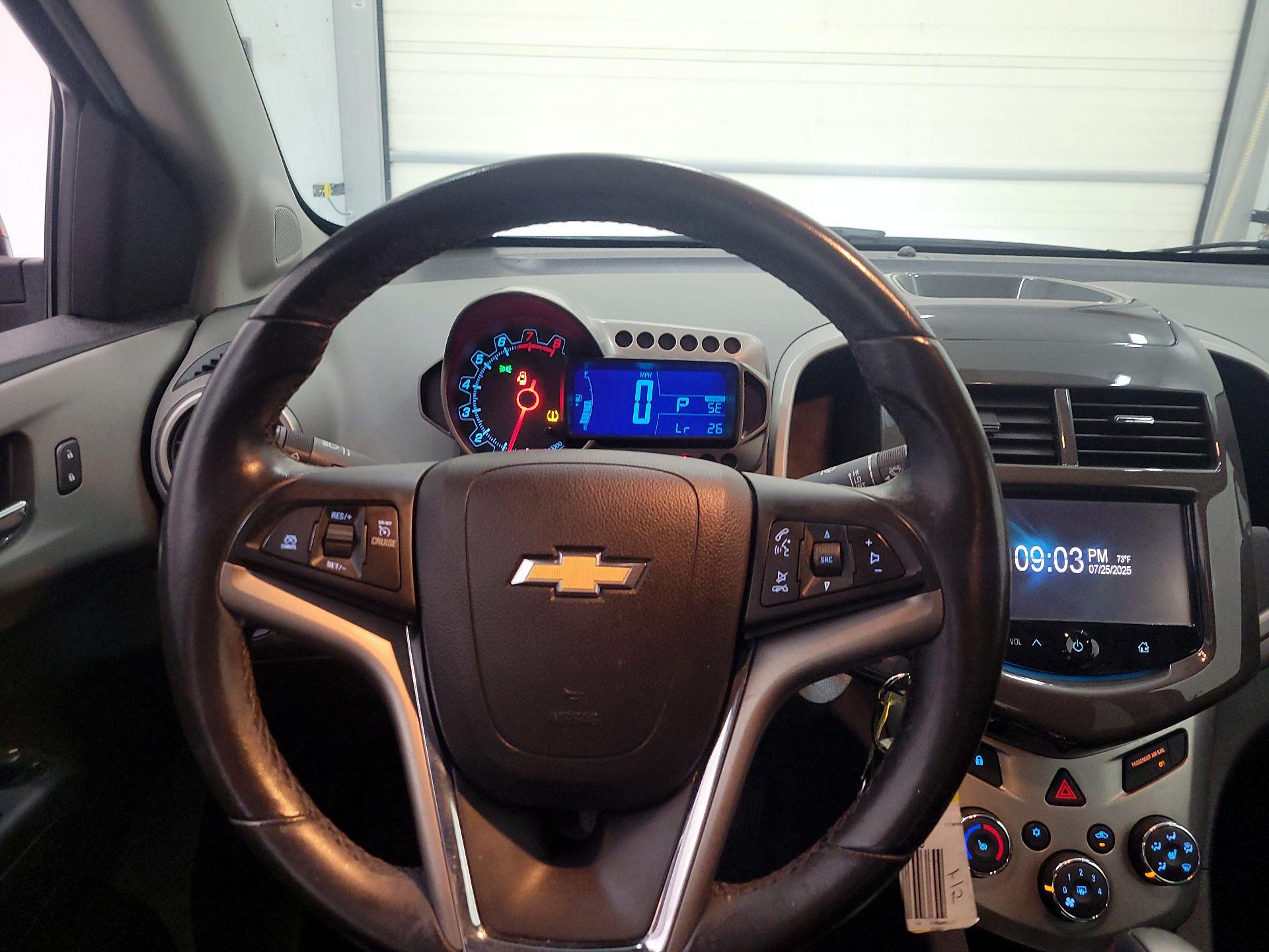 Thumbnail: 2014 Chevrolet Sonic - 10