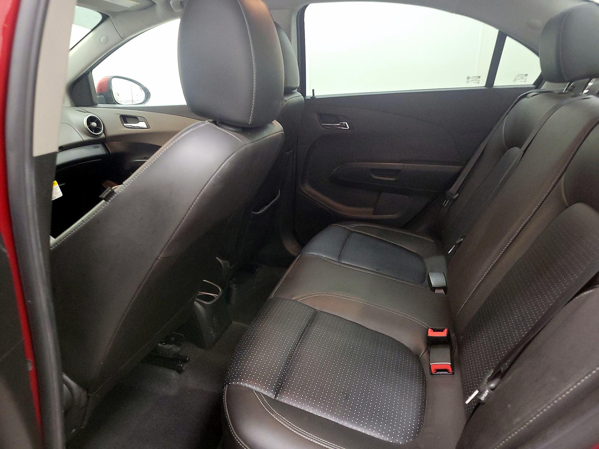 Thumbnail: 2014 Chevrolet Sonic - 19