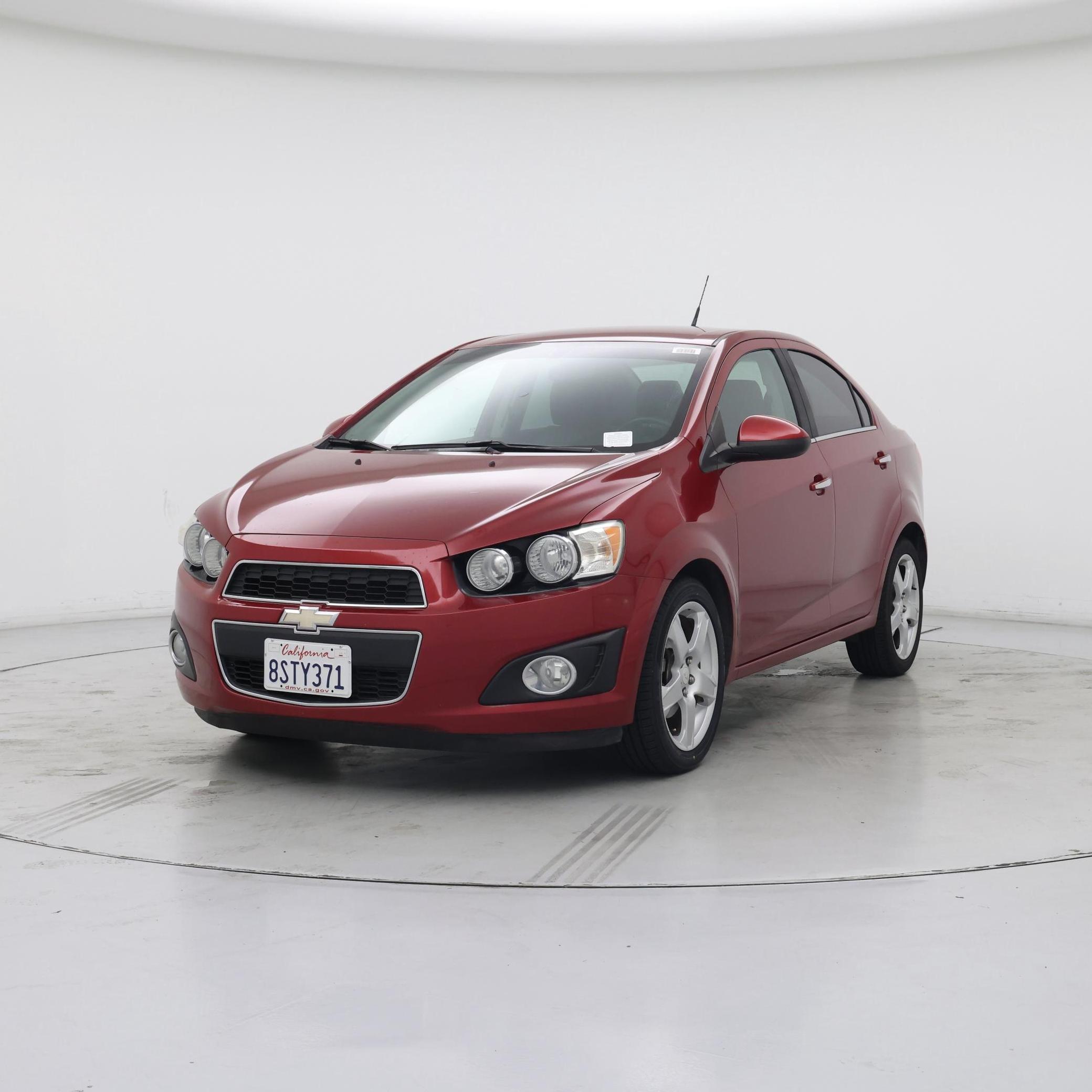 Thumbnail: 2014 Chevrolet Sonic - 4