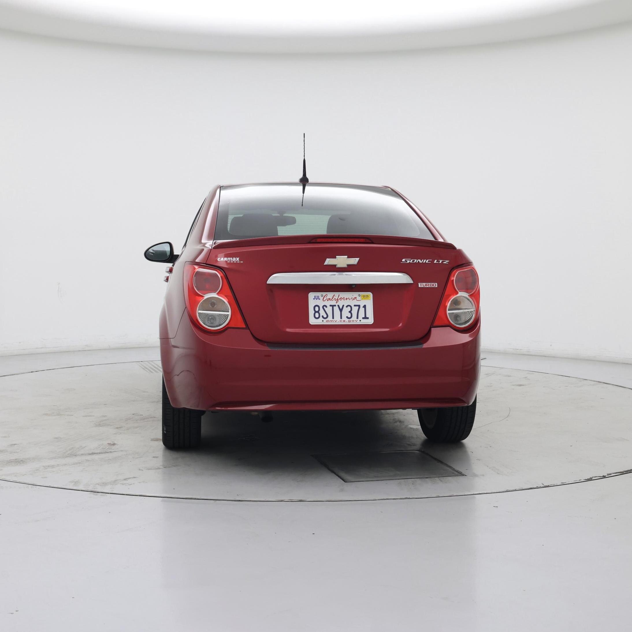 Thumbnail: 2014 Chevrolet Sonic - 6
