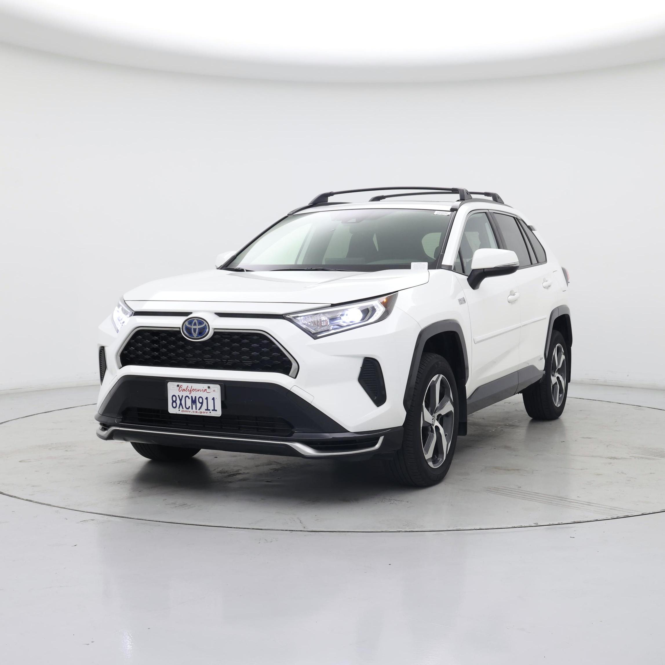Thumbnail: 2021 Toyota RAV4 - 4