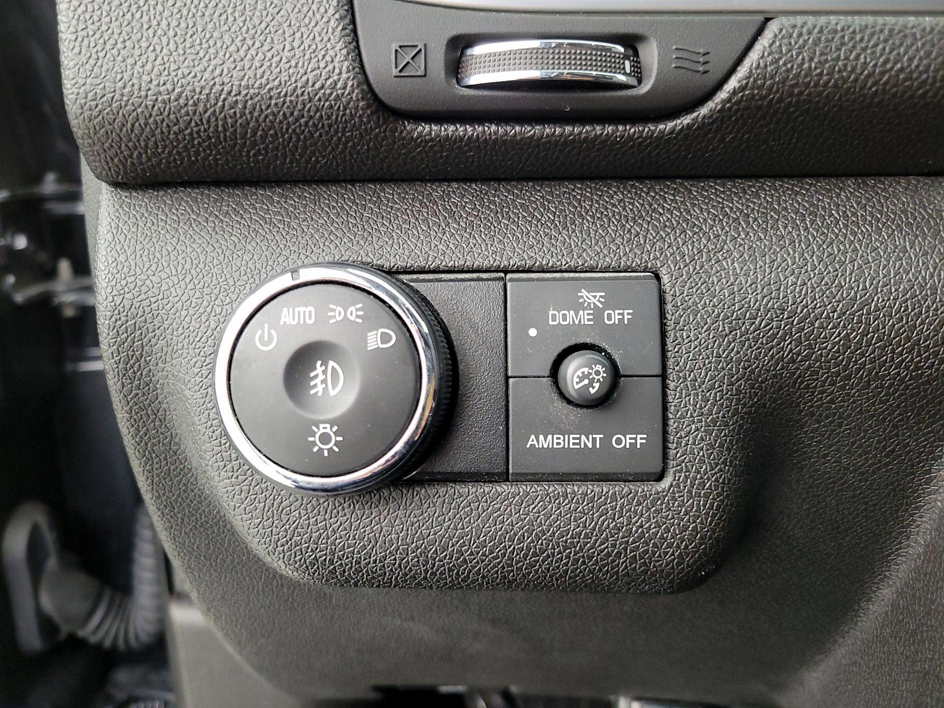 Thumbnail: 2014 Chevrolet Traverse - 13