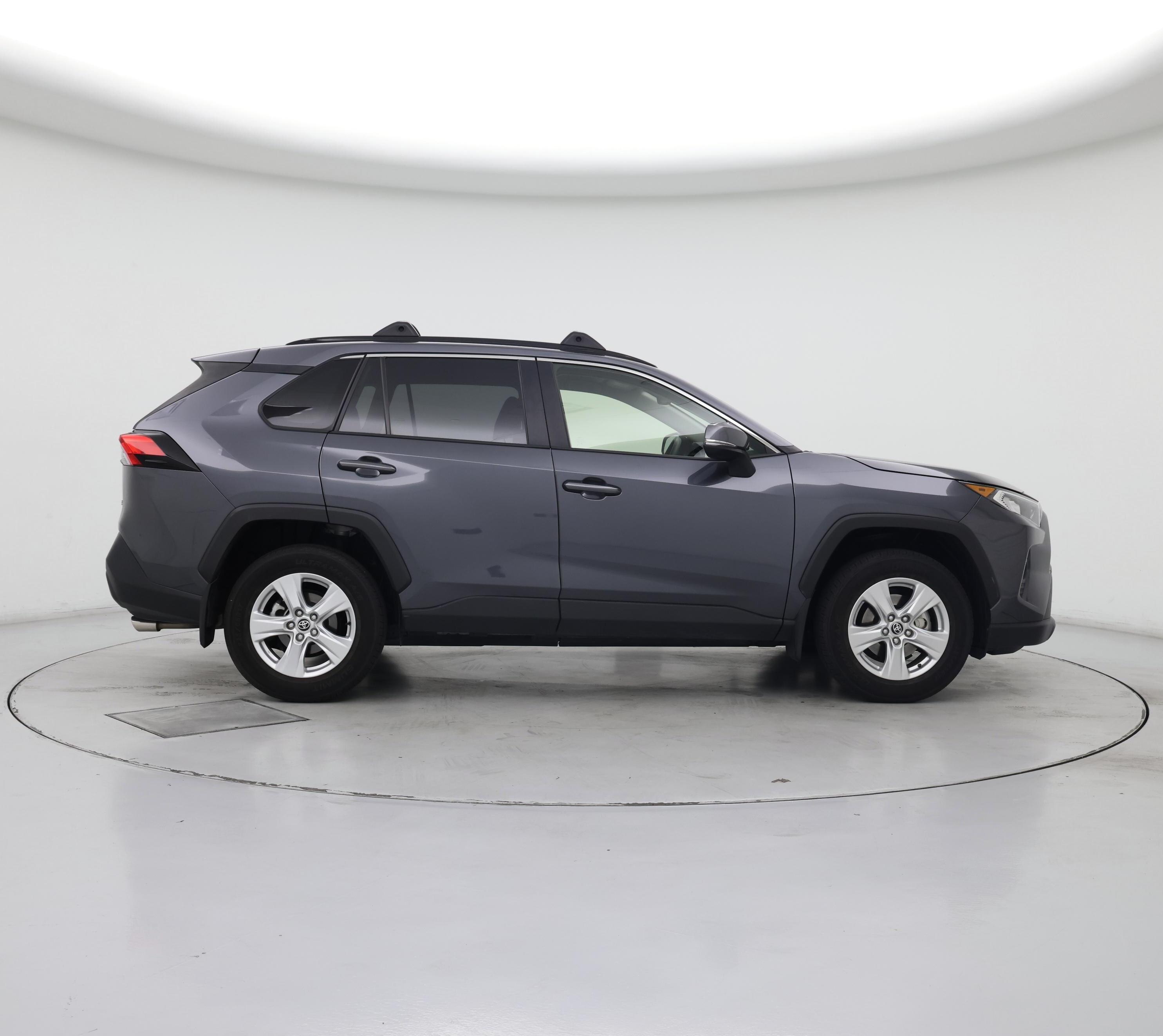 Thumbnail: 2020 Toyota RAV4 - 7