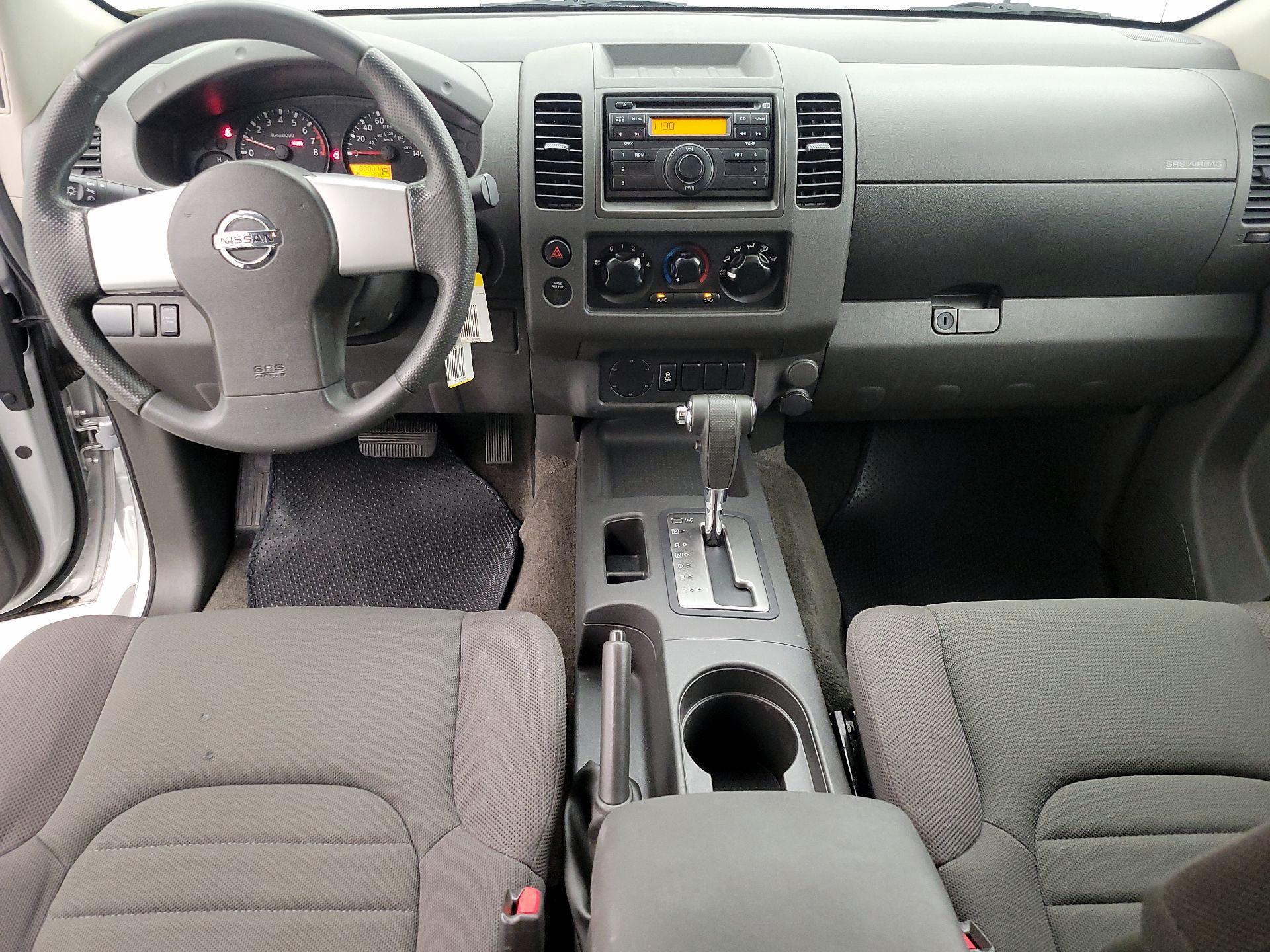 Thumbnail: 2013 Nissan Frontier - 9