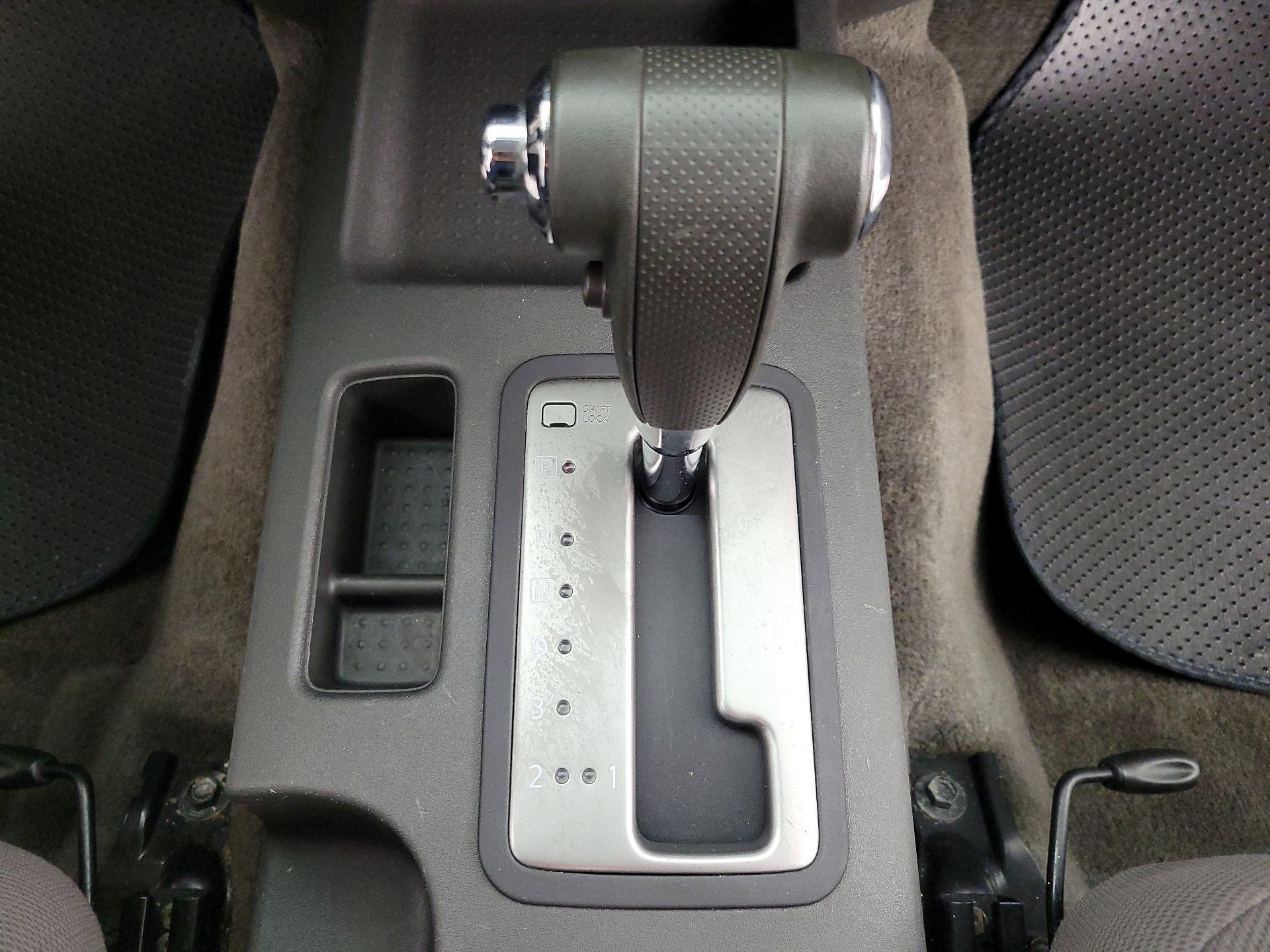 Thumbnail: 2013 Nissan Frontier - 16