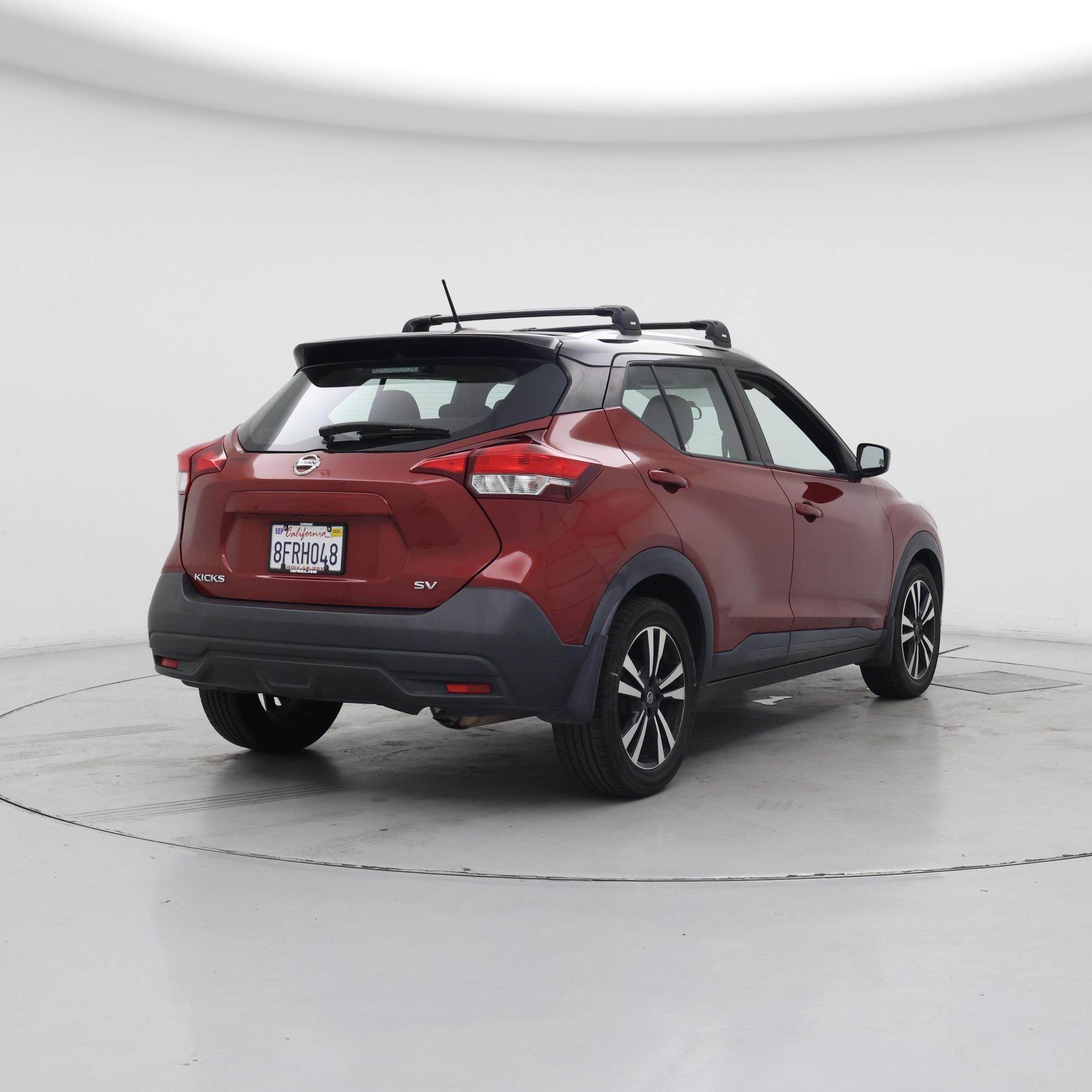 Thumbnail: 2018 Nissan Kicks - 8