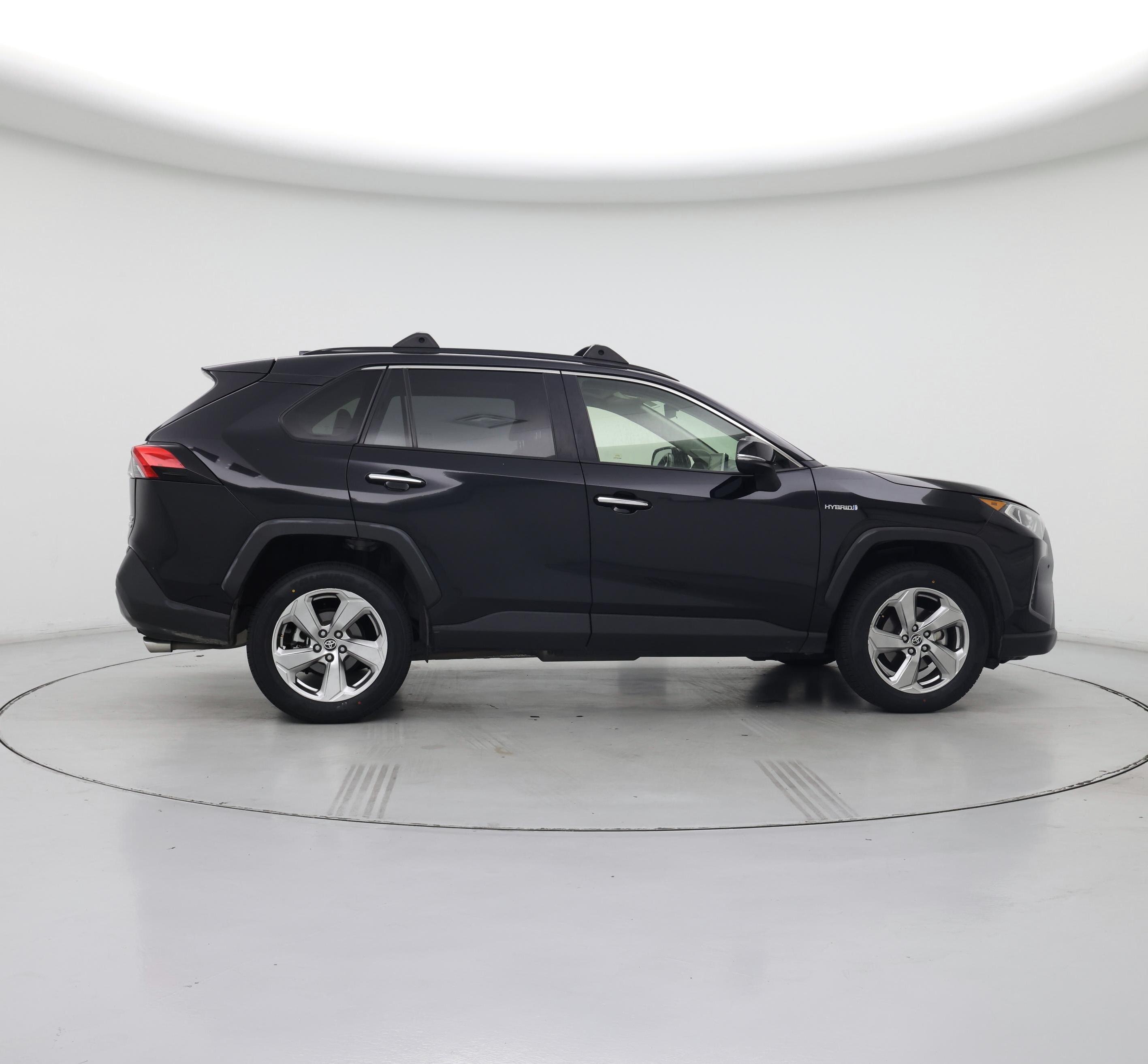 Thumbnail: 2020 Toyota RAV4 - 7