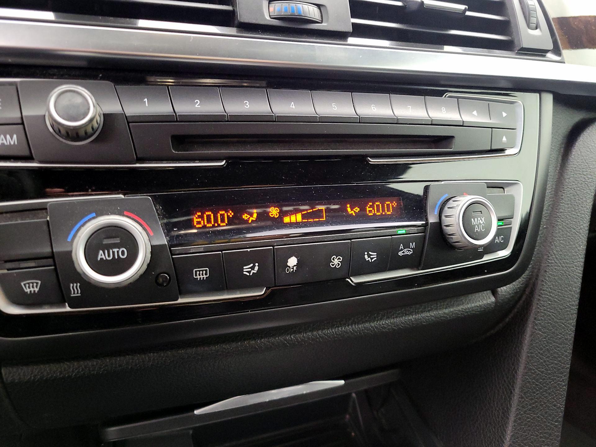 Thumbnail: 2014 BMW 4 Series - 16
