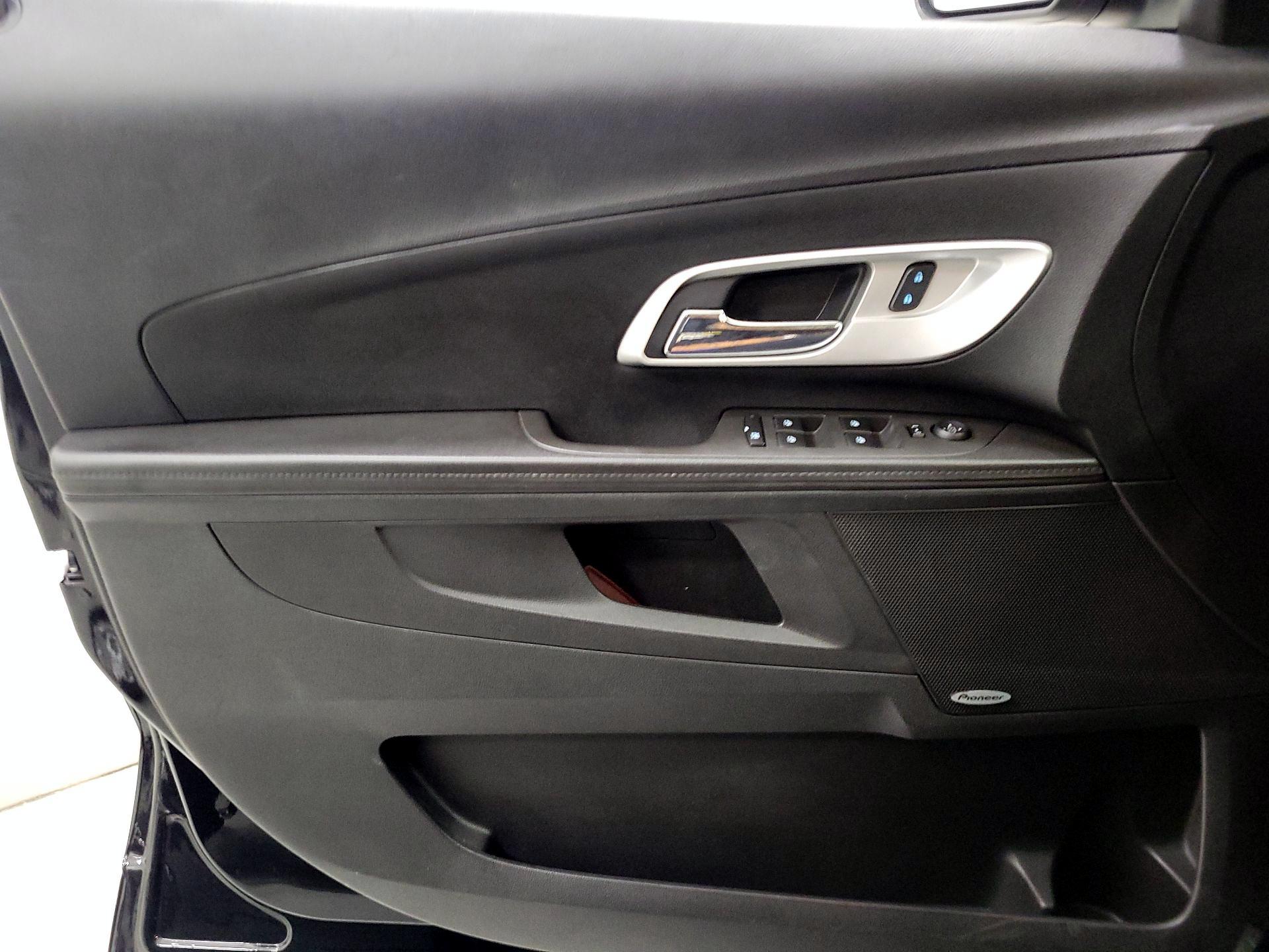 Thumbnail: 2016 Chevrolet Equinox - 12