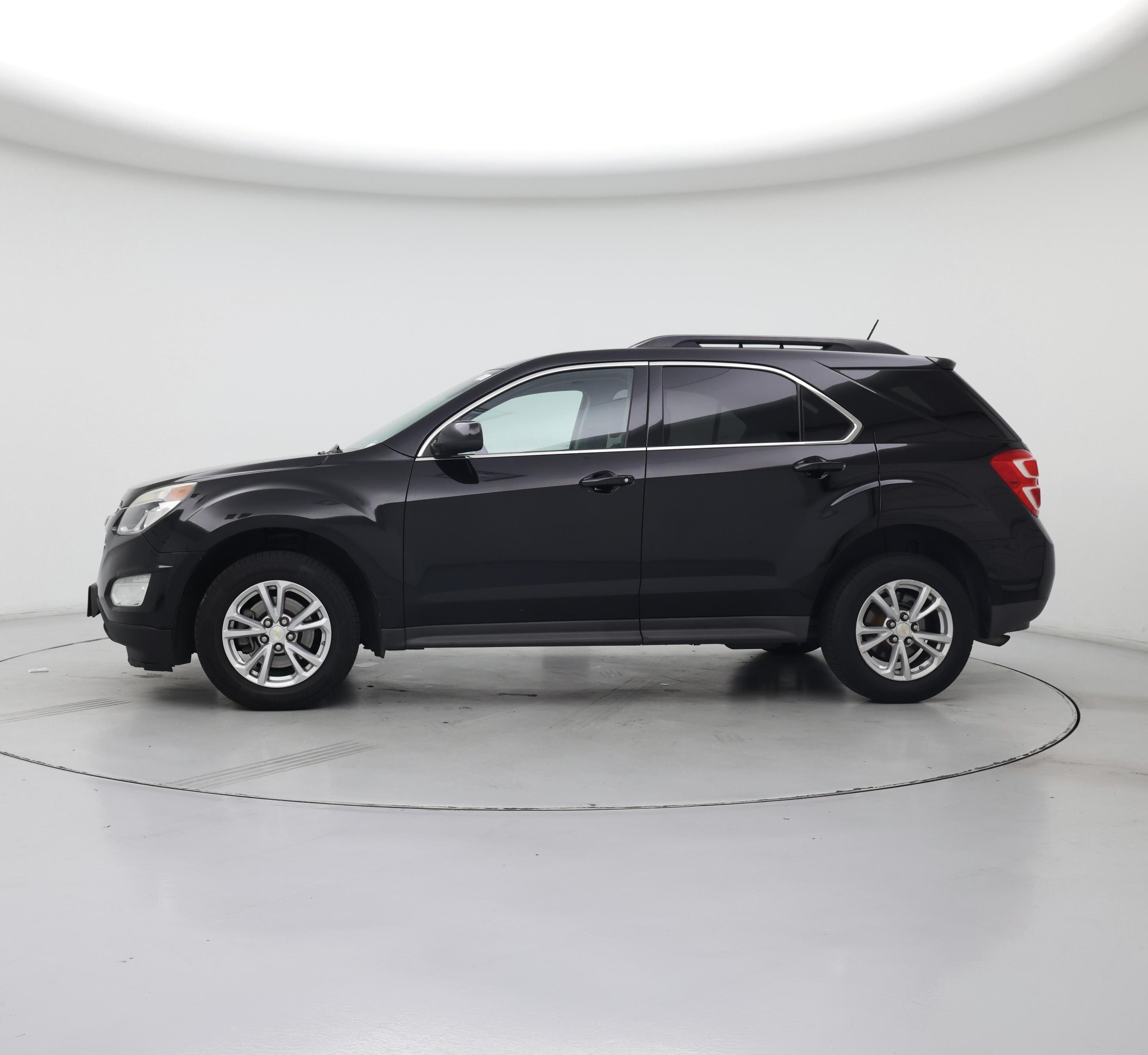 Thumbnail: 2016 Chevrolet Equinox - 3